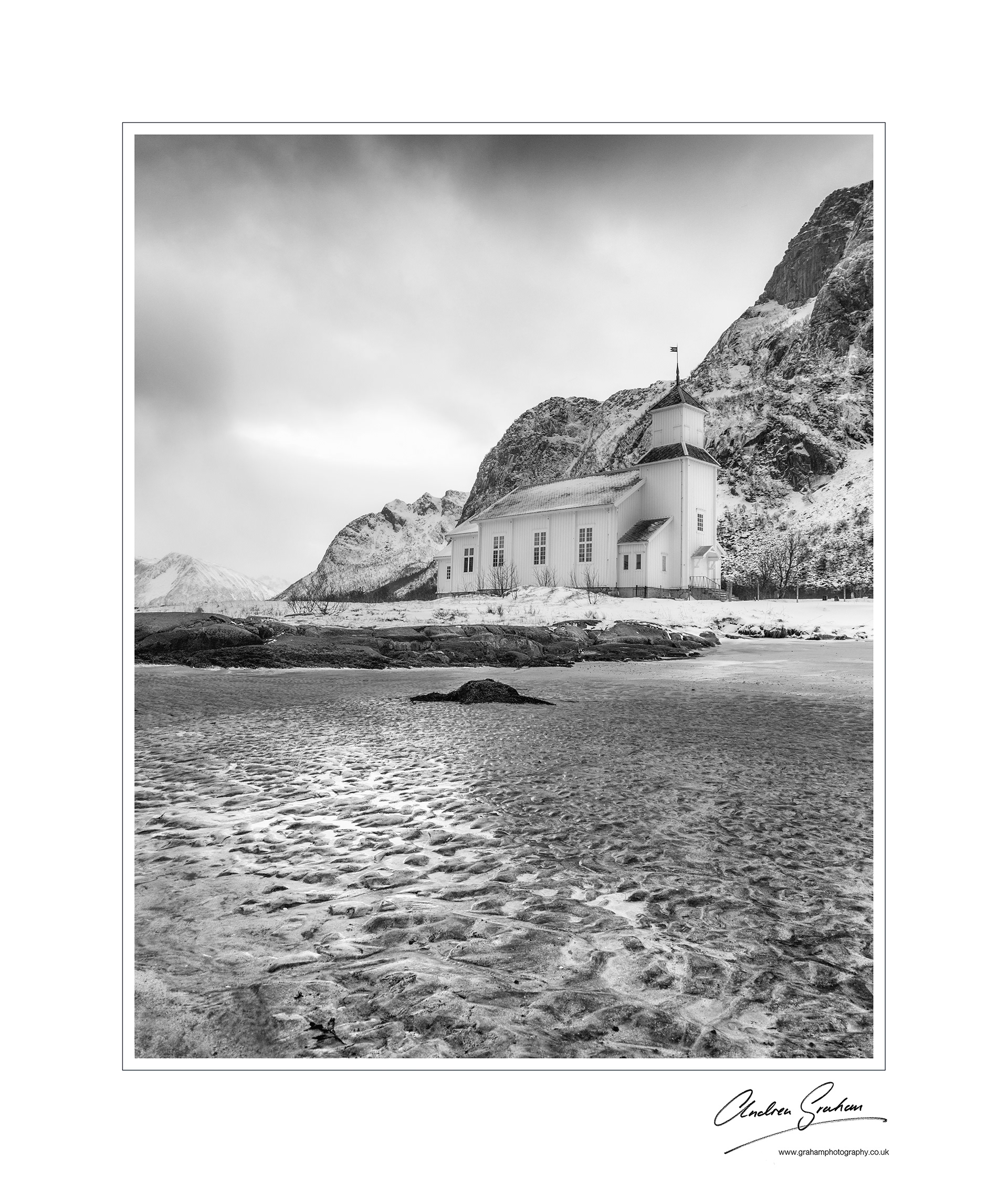 Gimsoy Kirke, Lofoten