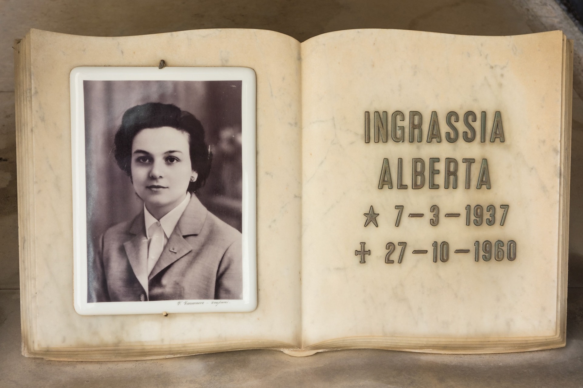 Alberta Ingrassia, Municipio Di Trapani Cimitero, Trapani,August, 2013