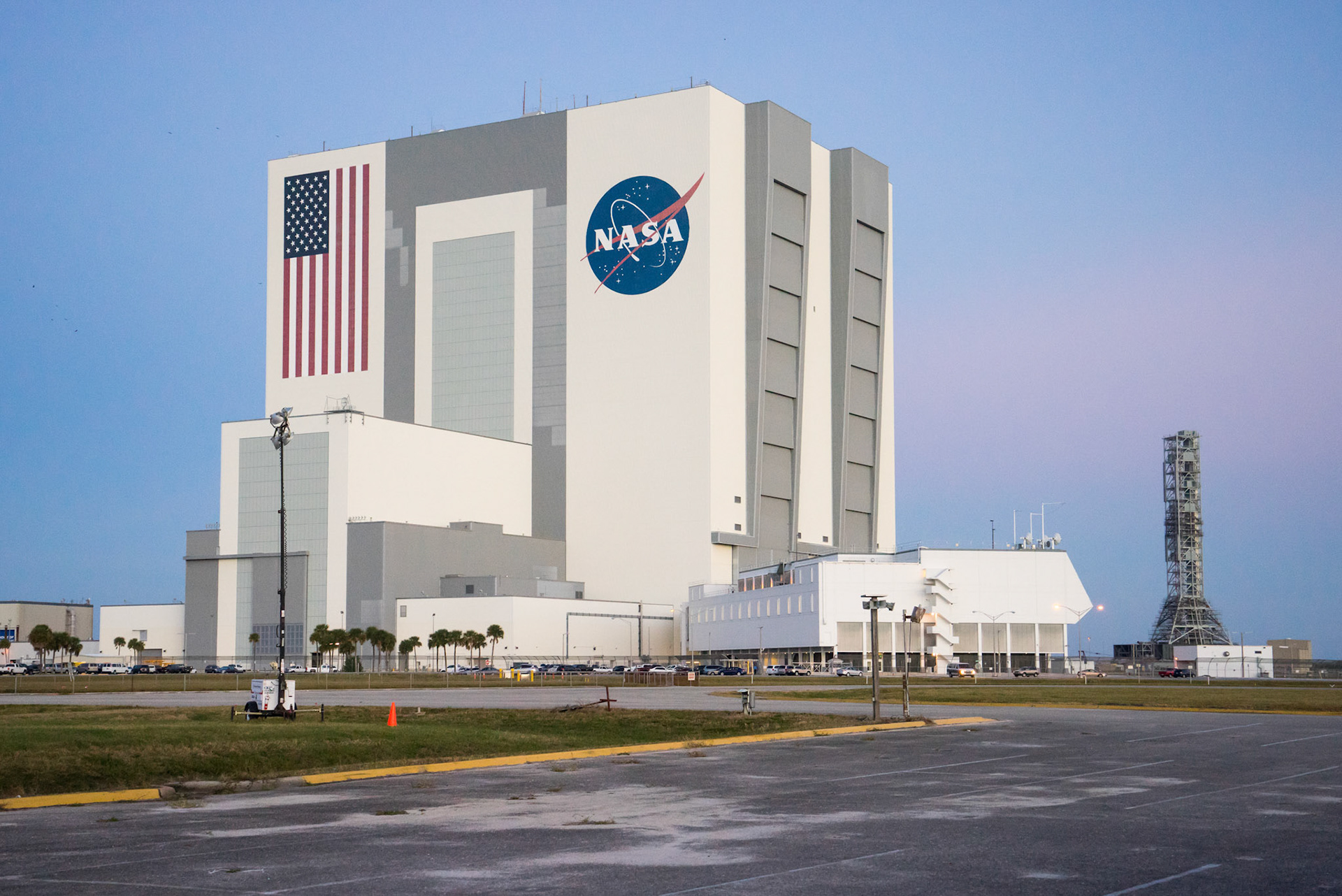 Vehicle Assembly BuildingBuilding in Cape Canaveral, Florida