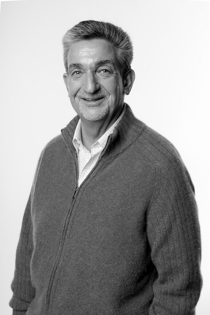 Ted Leonsis is the founder and chairman of Monumental Sports &amp; Entertainment, which owns and operates three professional sports teams (Washington Capitals, Washington Wizards and Washington Mystics) and the Verizon Center.