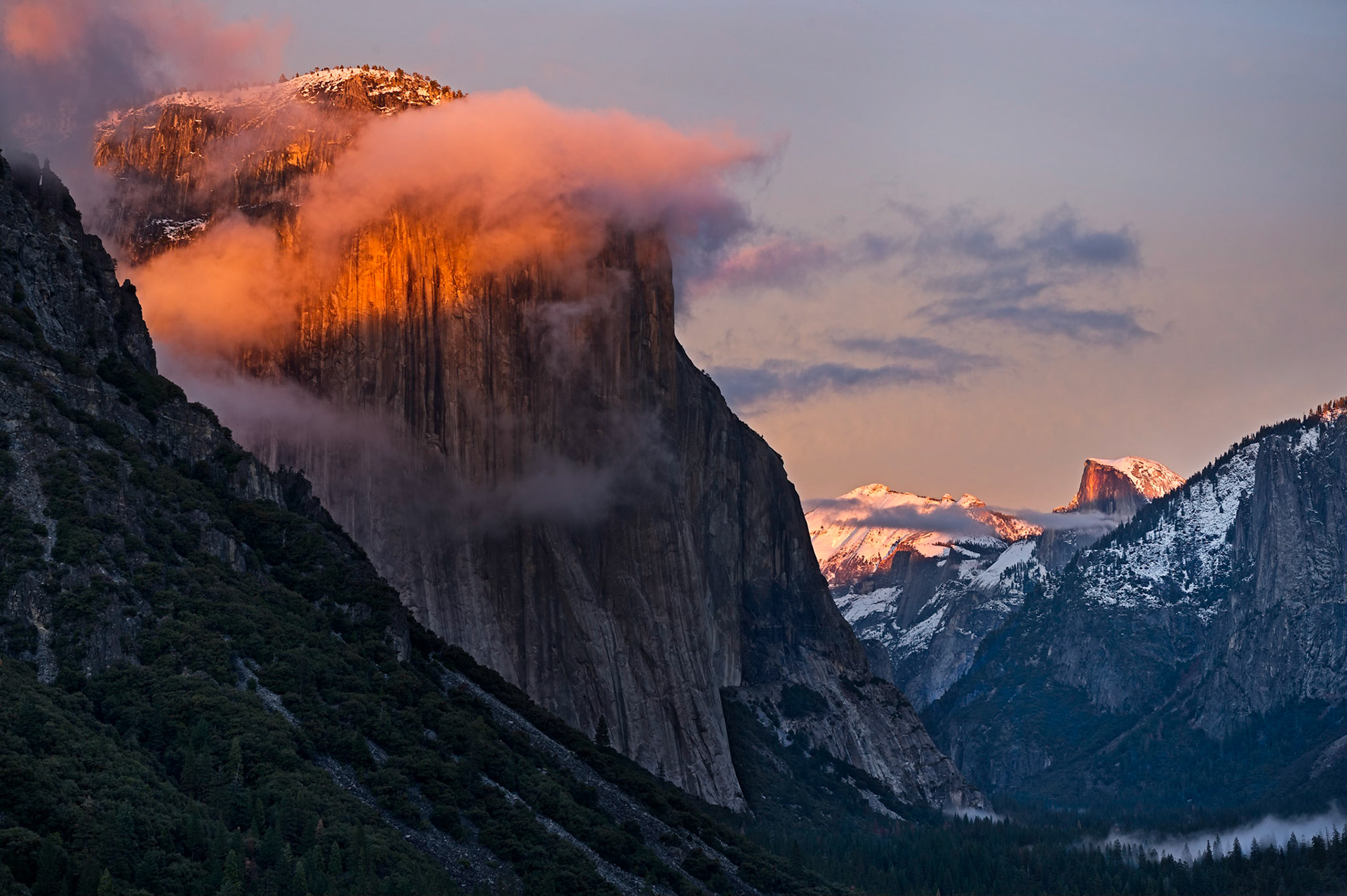 This is a replacement for a similar image that I posted a few months back. Shortly after posting that first file I reailzed that it was out of focus! Anyway, I really  liked the light and cloud mix in this classic sunset winter Tunnel Vew. Thank you for viewing, voting and/or any constructive comments!