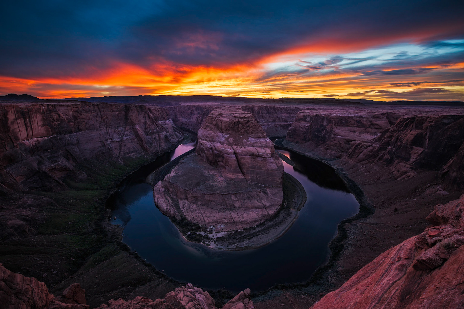 One of the most photographed places on the planet for sure but since this was my first visit I couldn't resist! We only had one evening at Horseshoe Bend and fortunately for us we ended up with some pretty interesting light/clouds/sky just as the sun dipped over the horizon.   Thank you for viewing, voting and/or any constructive comments!