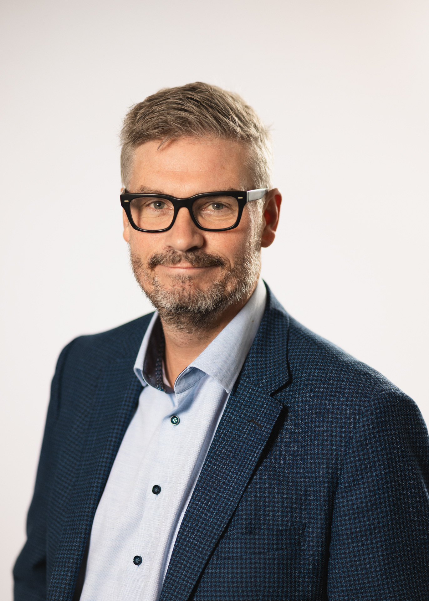 ASEL Group Corporate Head Shots