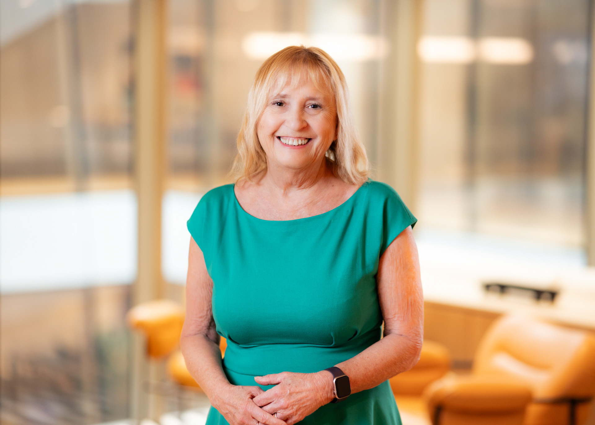 Ann Ellis, Mauve Group