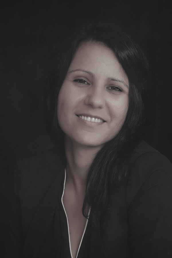 B. Arch Maria Merz, MA Interior Design /Passionate, Enthusiastic, Skeptical, Focused