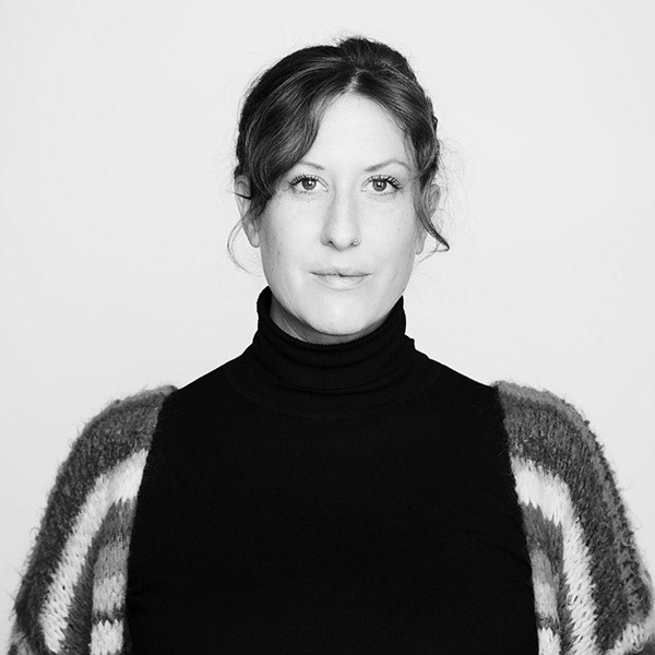VALERIE SCHMIDT - FOTOGRAFIN, PROFESSORIN