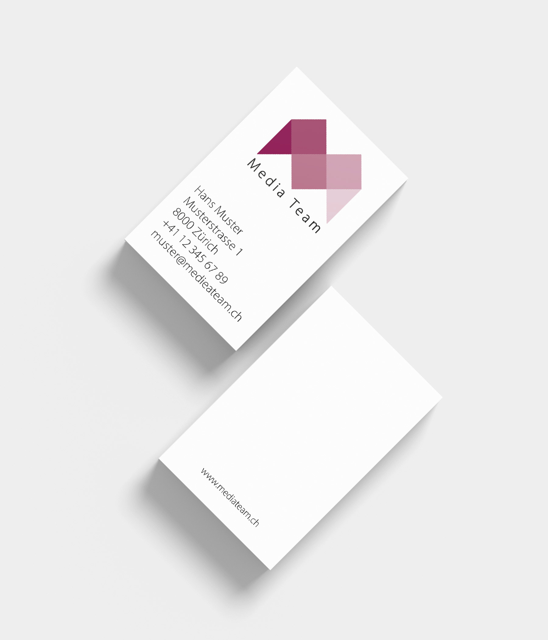 Logodesign und Visitenkarte für die fiktive Firma "Media Team", Projektarbeit während der Ausbildung