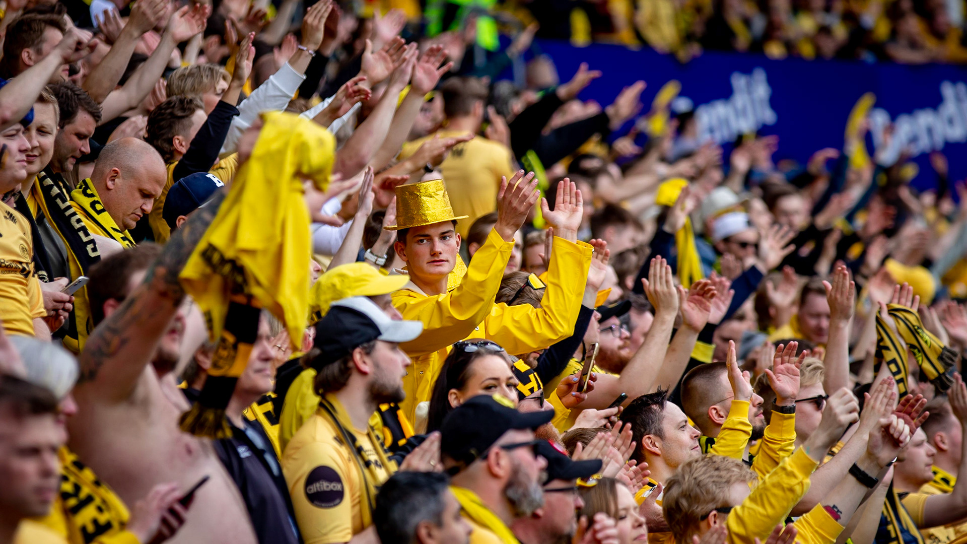 Folkefest på Ullevål - Glimtsvingen