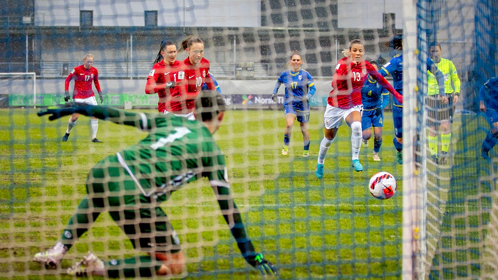 Celin Bizet Ildhusøy scorer på returen