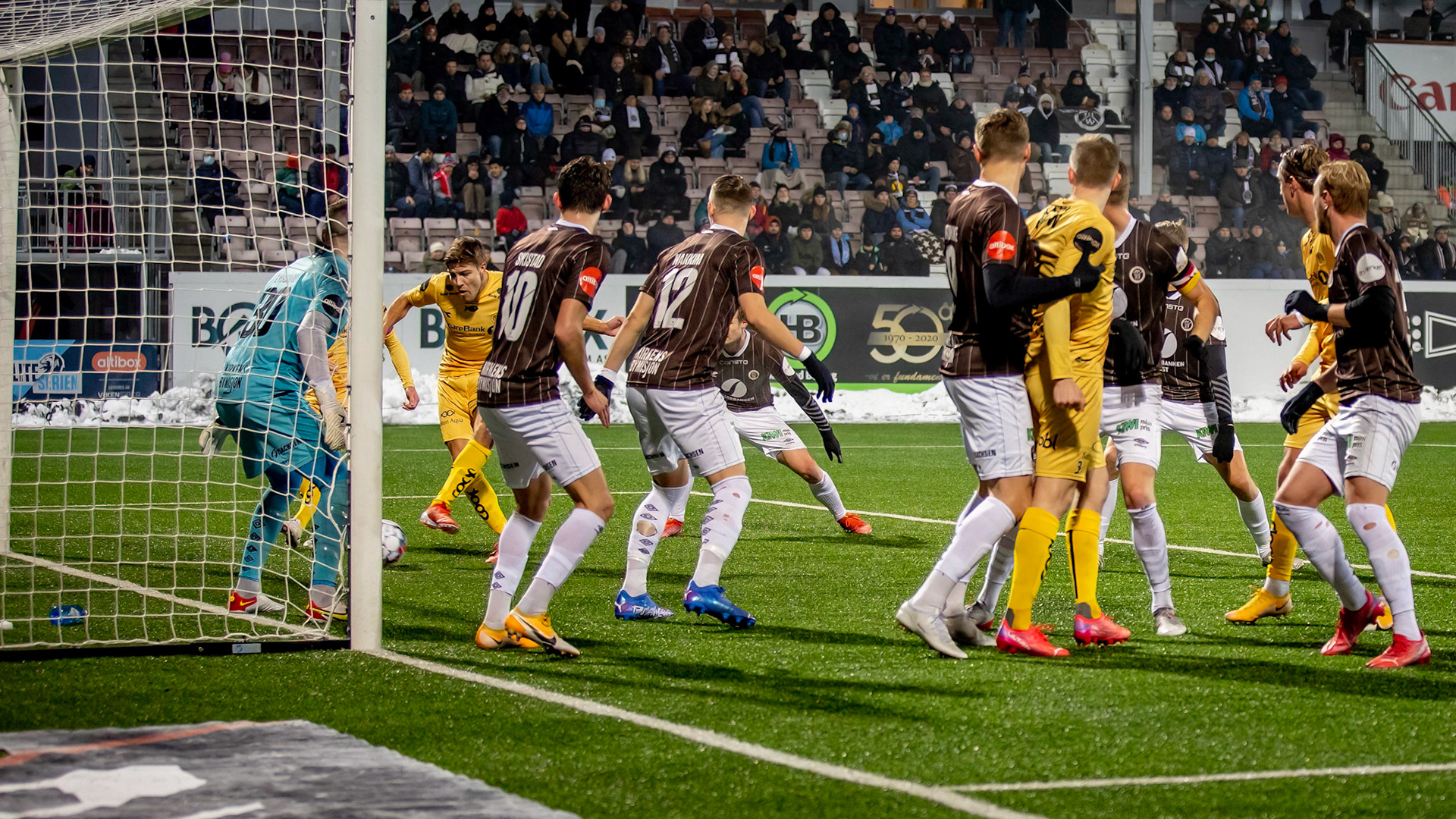 Bjørkan lurer på bakerste stolpe og avgjør kampen