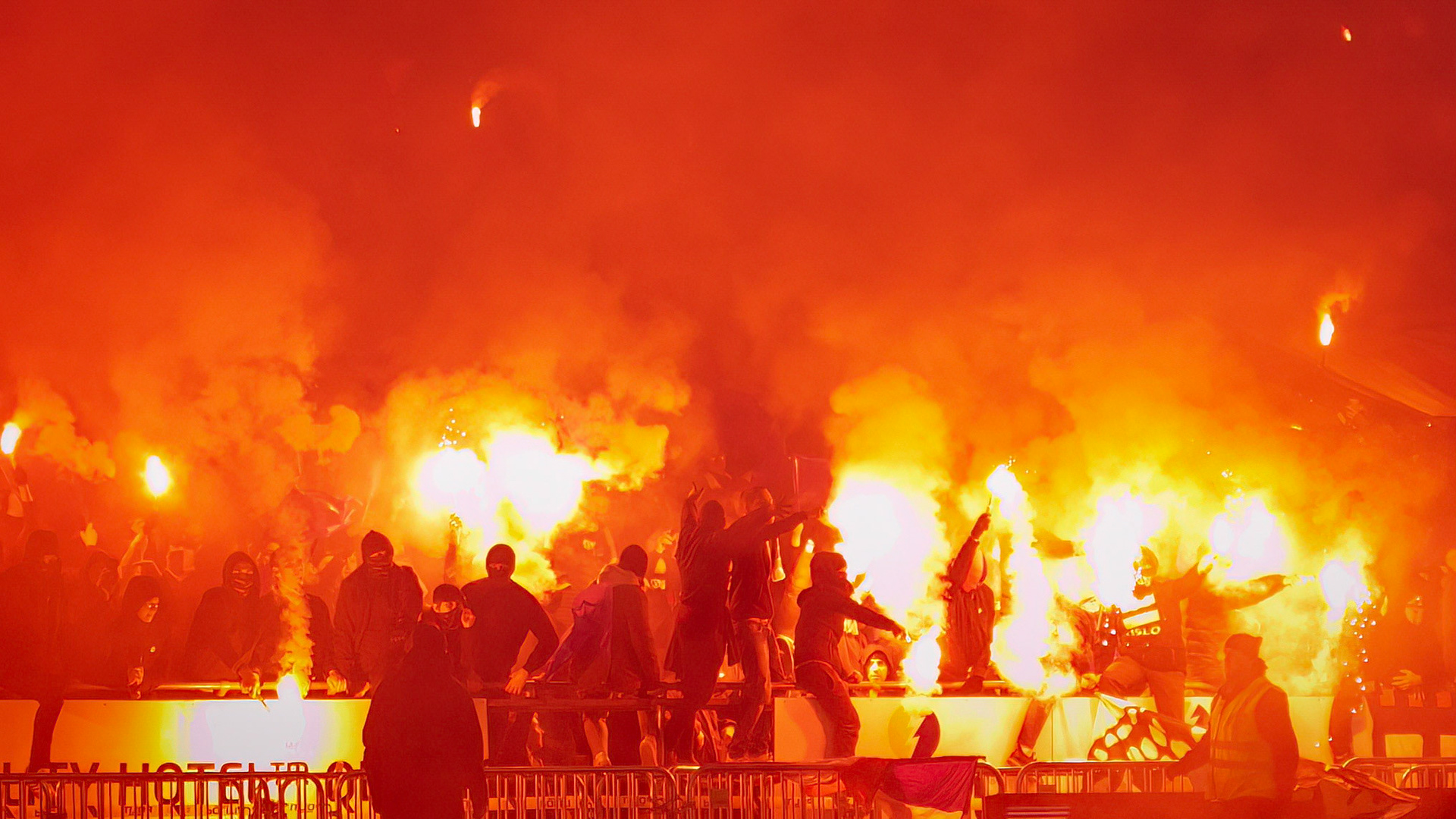 Vålerengasupporterne bidro til fantastisk stemning.
