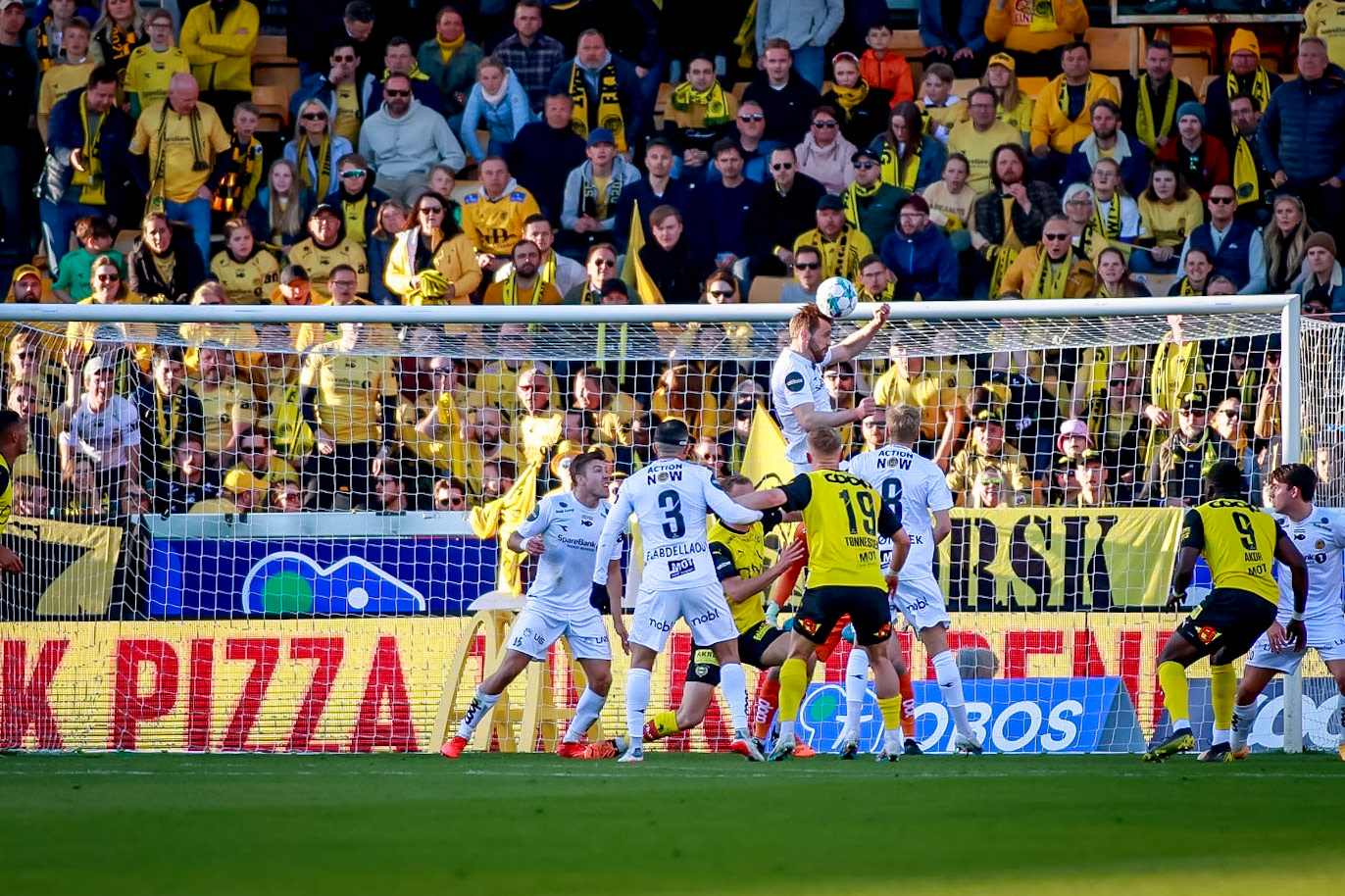 Bodø/Glimts Brede Moe header unna