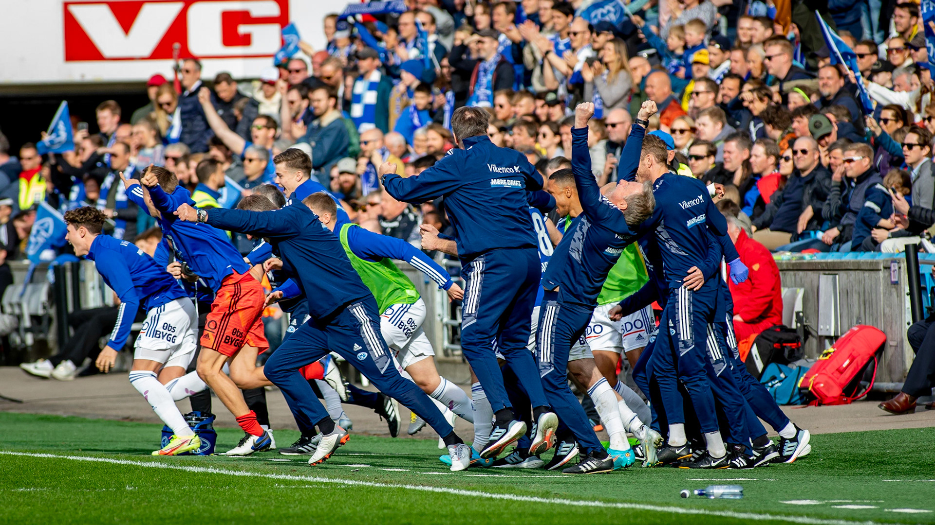Vill jubel på Moldebenken når sluttsignalet går