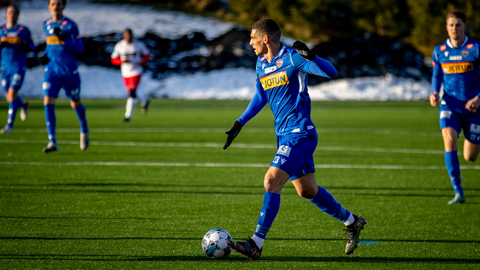 Nysigneringen Mohamed Ofkir viser gryende form allerede i første kamp 