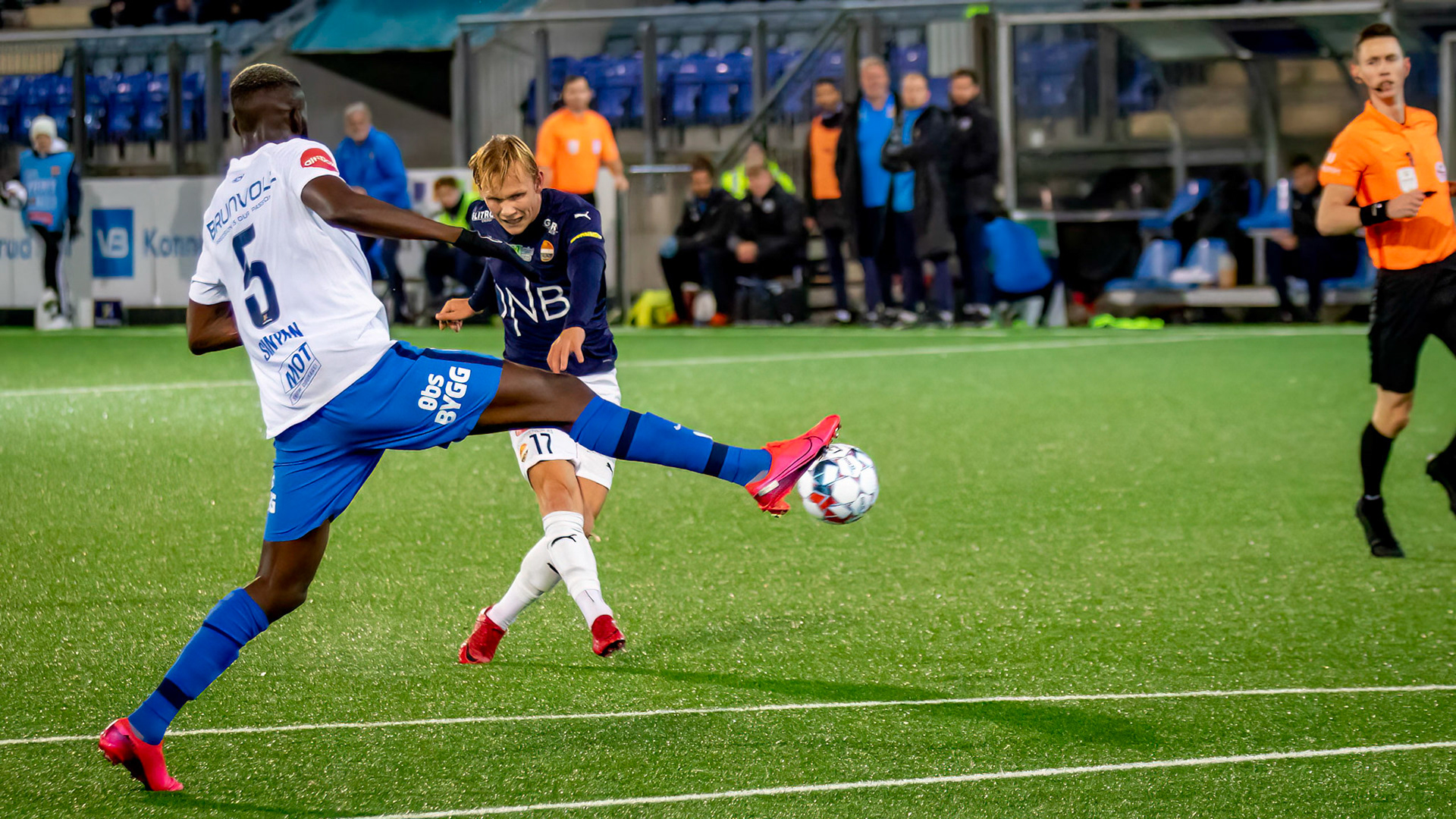 Tobias Gulliksen scorer sitt andre mot Molde