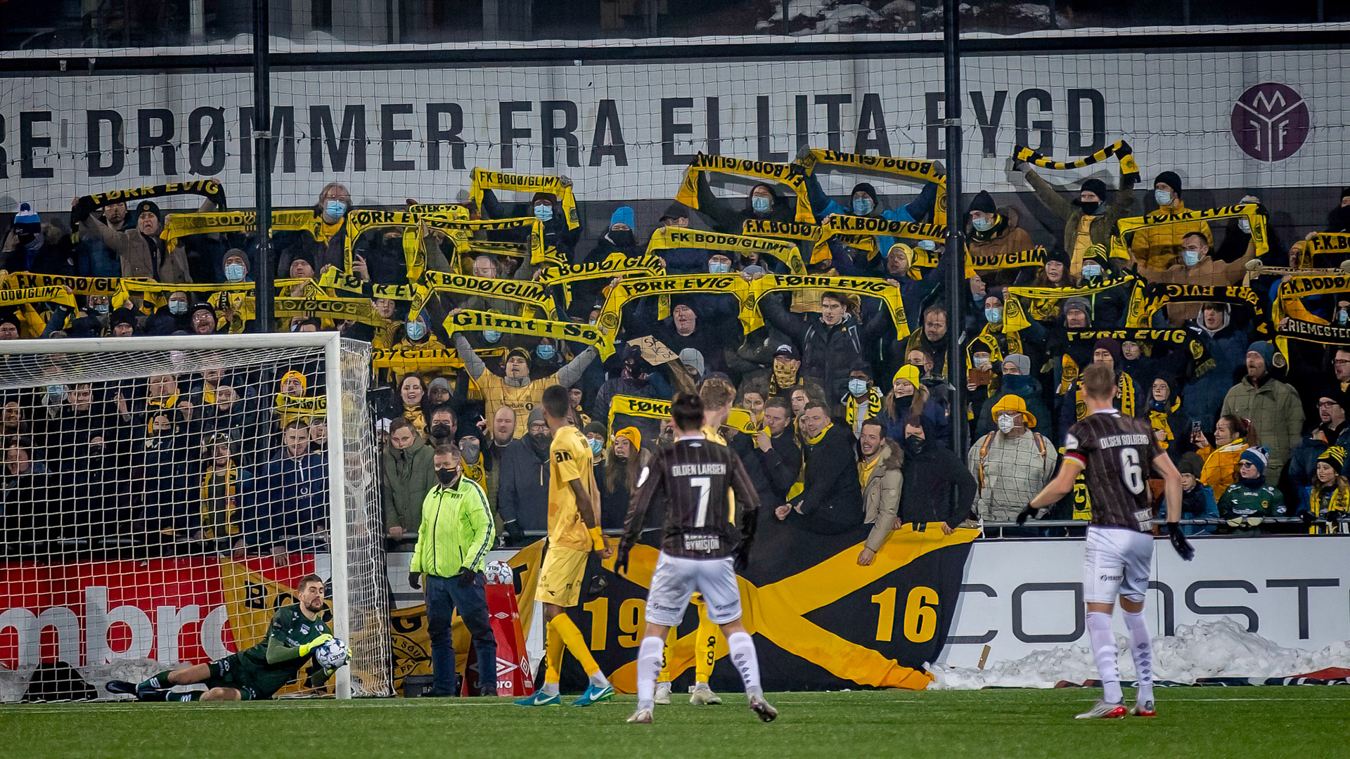 Mange Glimt-supportere på tribunen