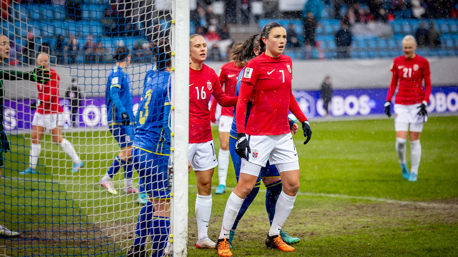 Ingrid Syrstad Engen stiller opp på corner