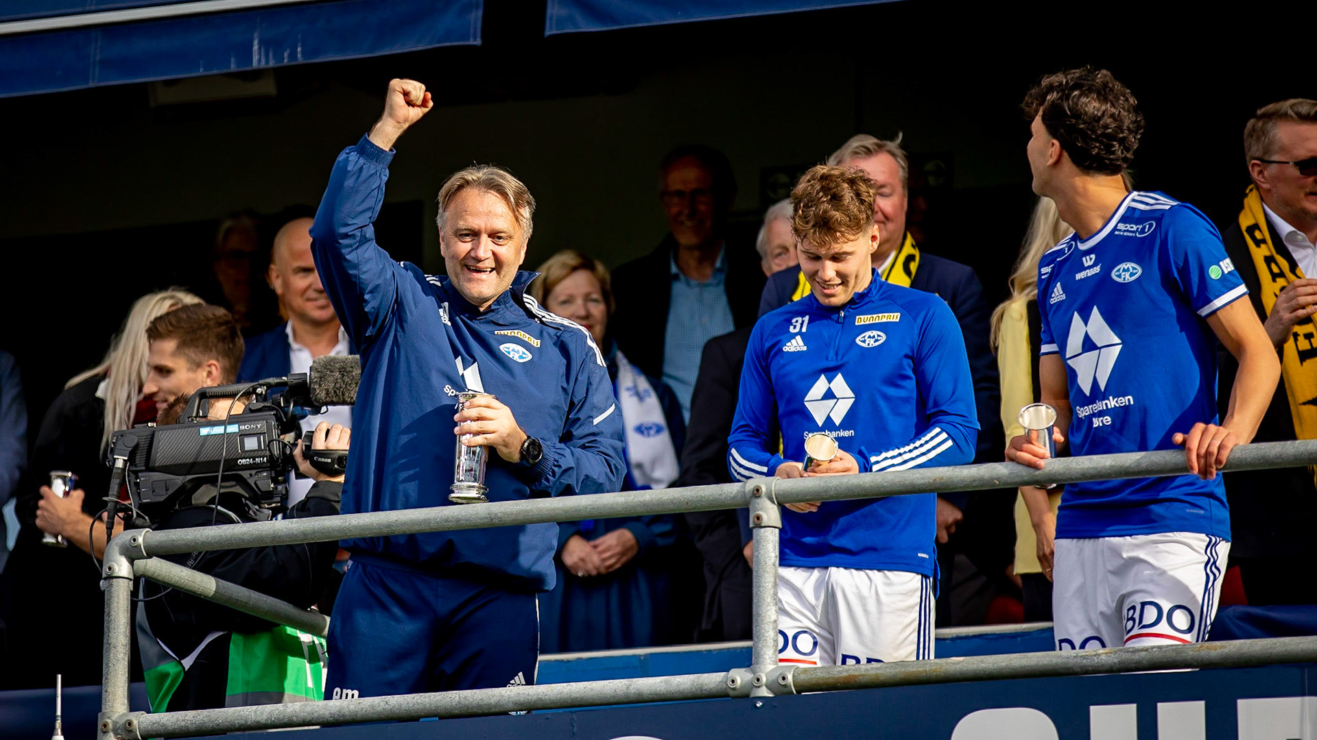 En storfornøyd moldetrener Brede Moe 