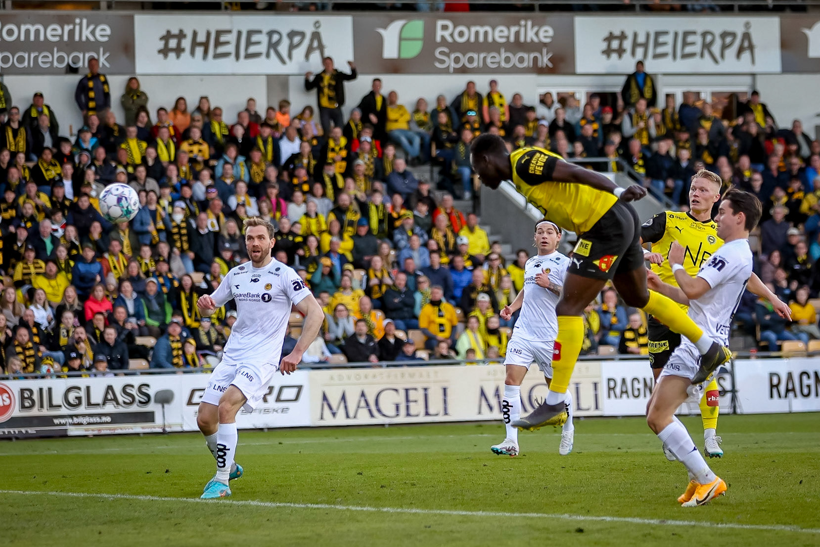 Akor Adams utlikner for Lillestrøm