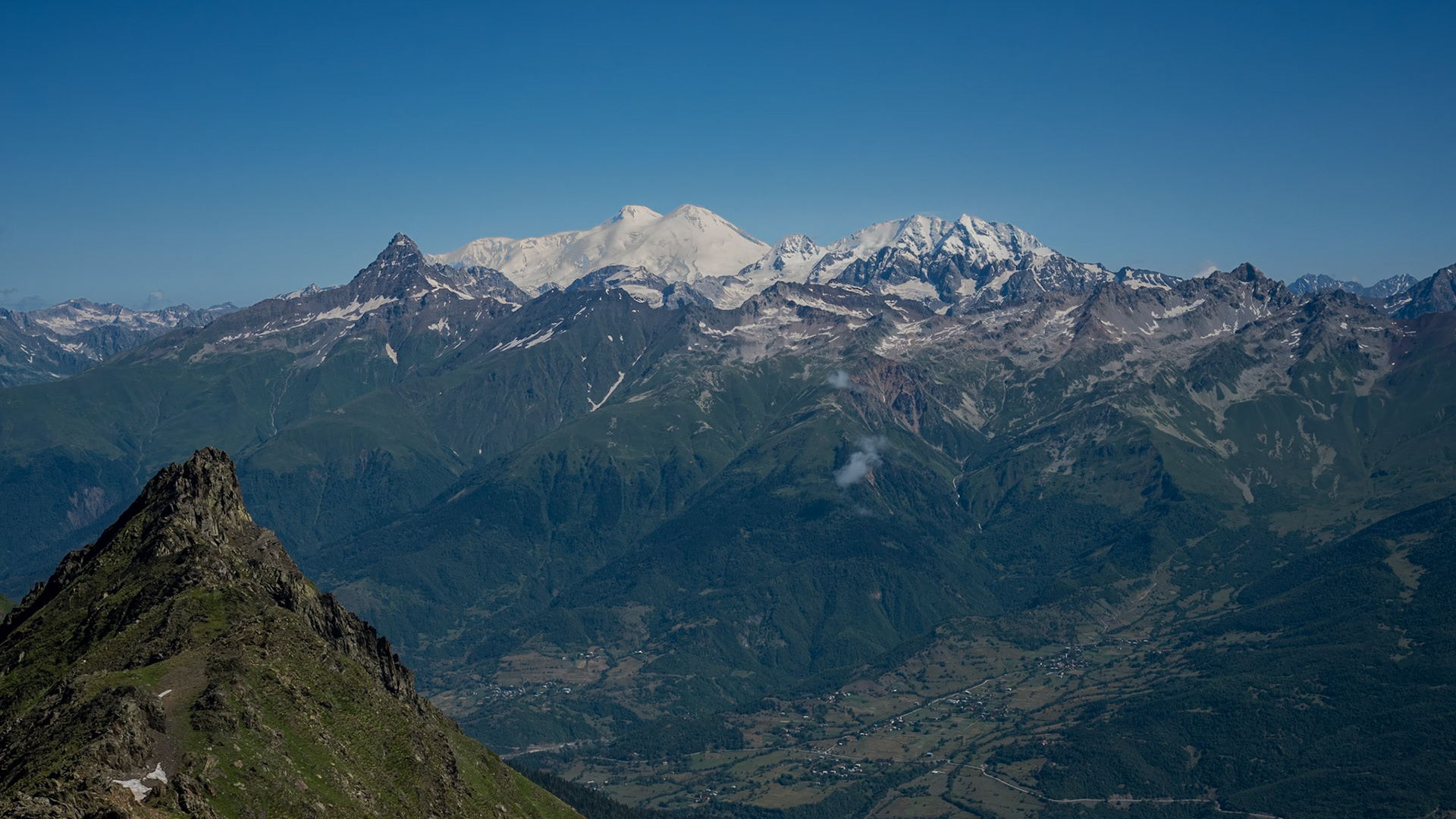 Mount Elbrus (5.642 m) in Russia.