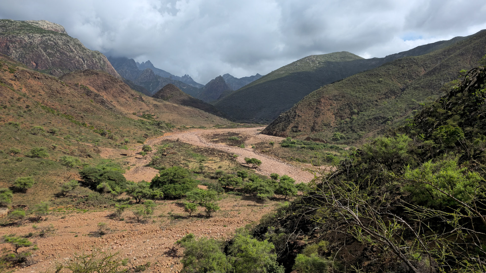 Wadi Dhamdhar Valley