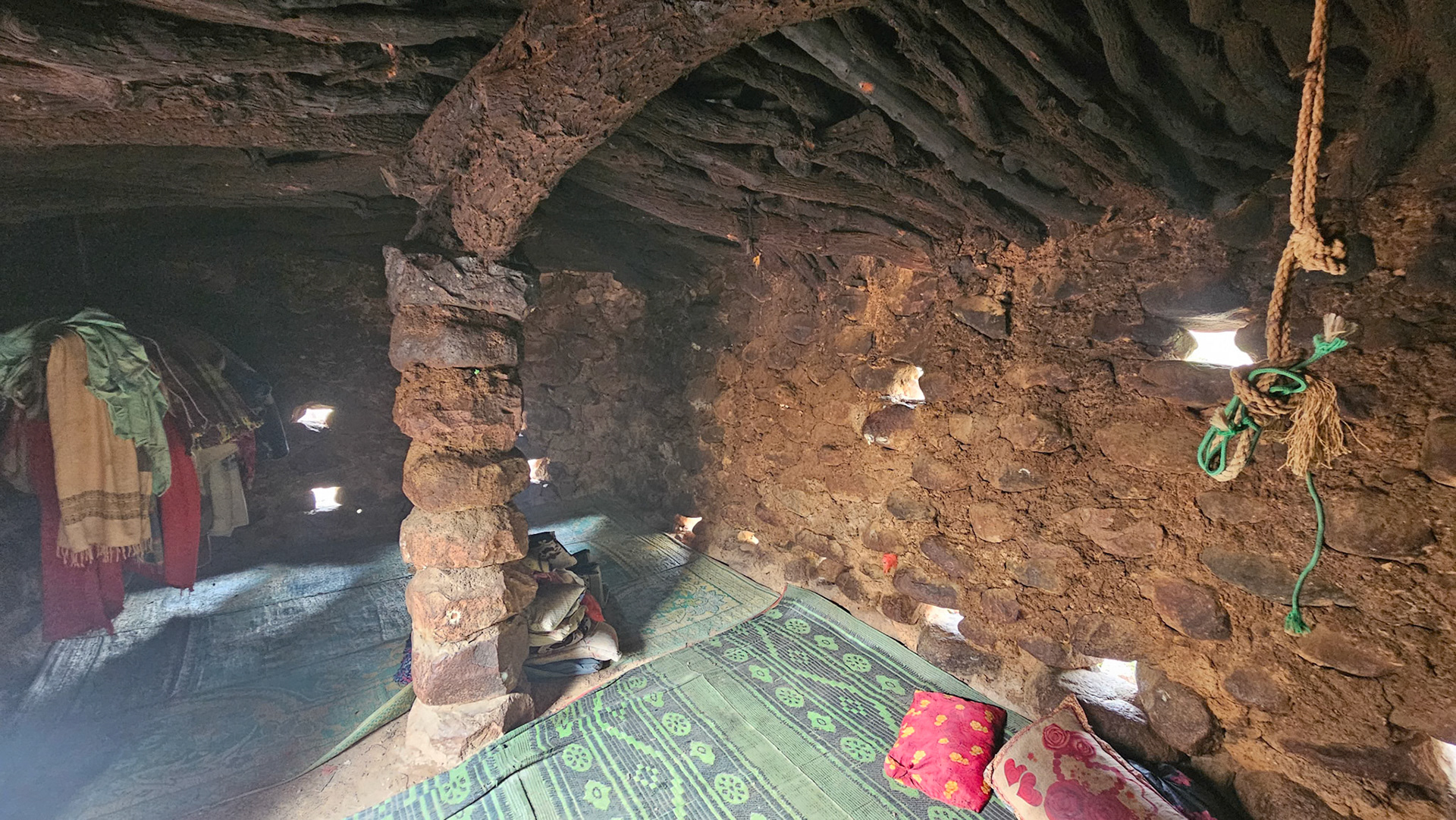 Aysha, our guide in the mountains, was so kind as to show us his home when at the mountains. A humble but tidy and, by the looks of it quite comfortable, dwelling.