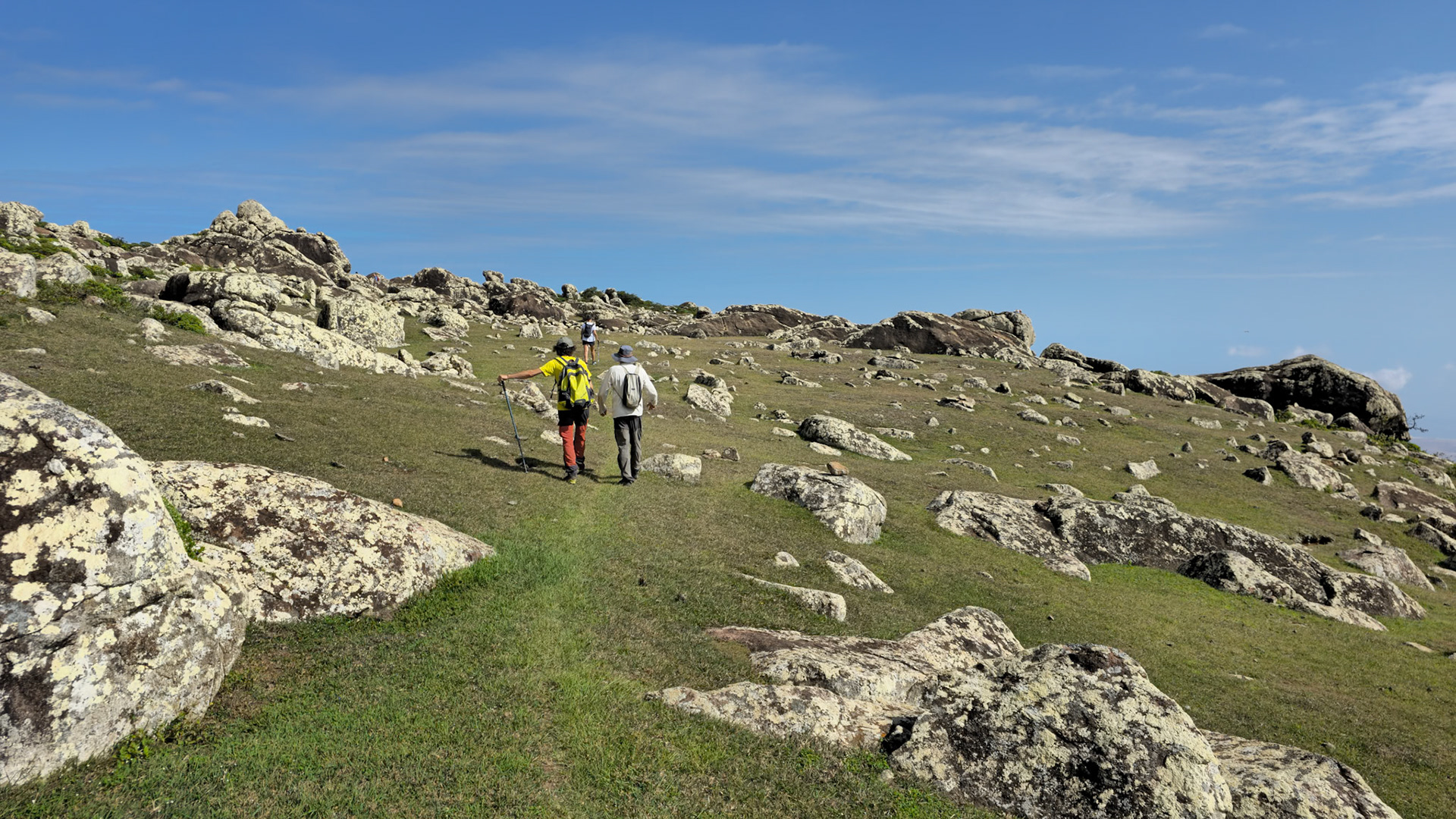 Climbing to a fantastic lookout over the Haggeger mountains and the sea