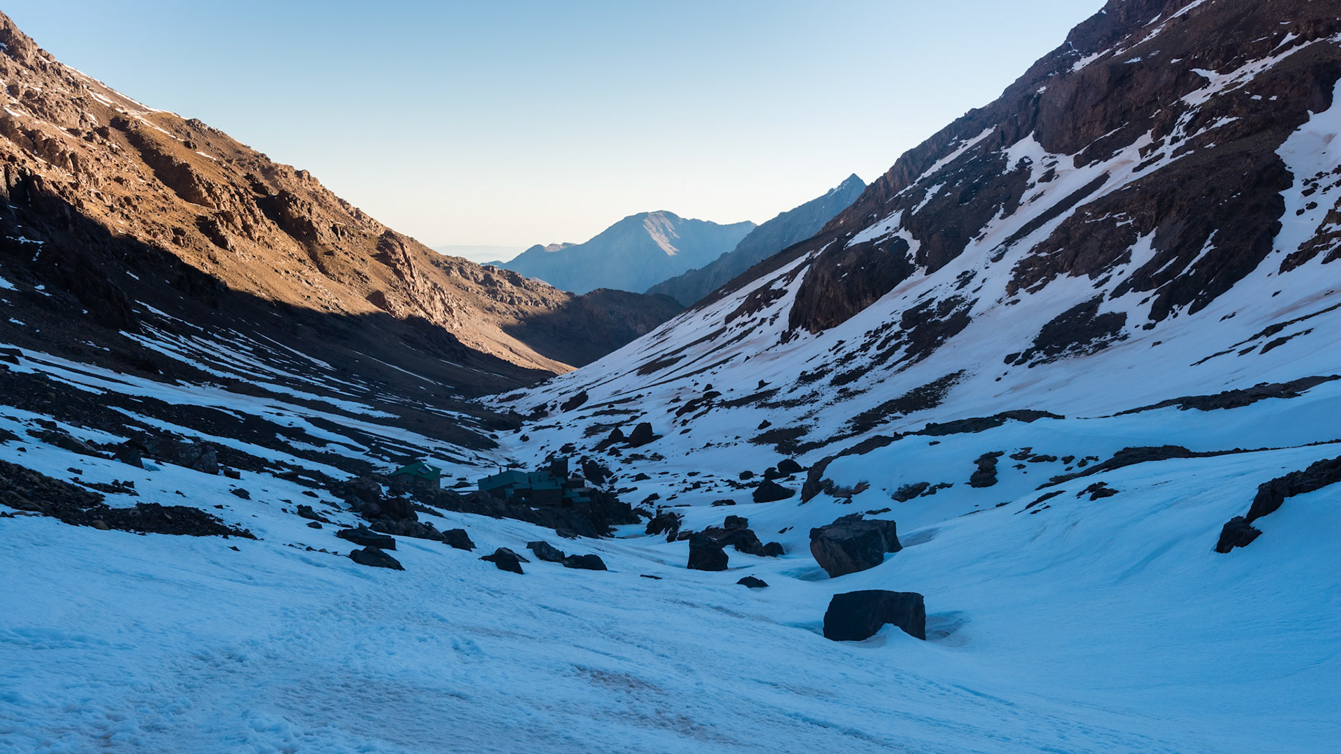 | Ras 4.080 m &amp; Timesguida 4.088 m  | High Atlas | Morocco |