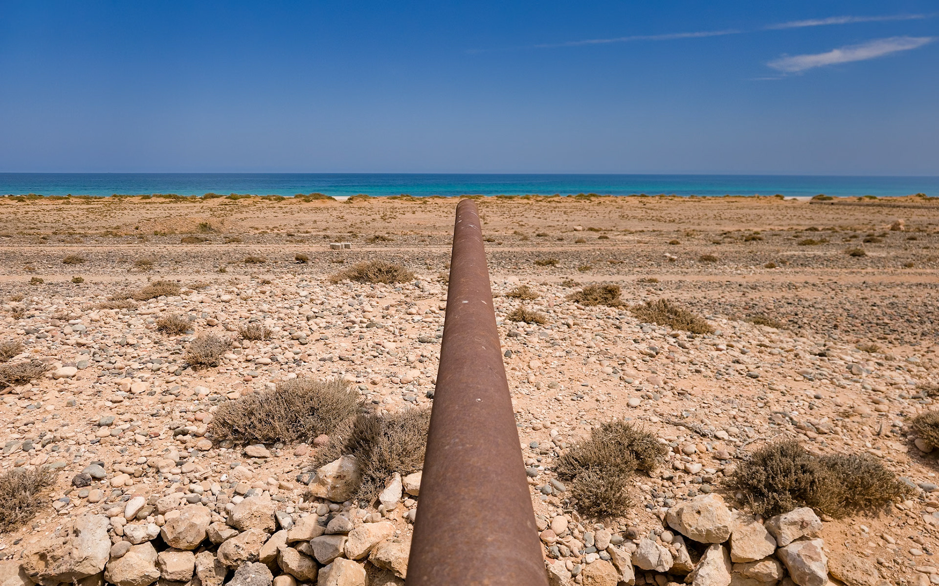 In the 1970-90s, Socotra Island was part of the South Yemen aka Democratic Yemen, which was a pro-USSR communist state (in fact, the only communist state on the Arabic Peninsula). To protect the island from any potential invasion from the mainland, the USSR gracefully installed several dozen old and rusty T-34 tanks (from the days of WWII), along the sand dunes of the north coast. Most were broken and couldn’t really operate other then just act as cannon guns facing the sea. Today, they are some of the first landscape objects da you get to see as you leave the Socotra airport and drive along the northern coastline.