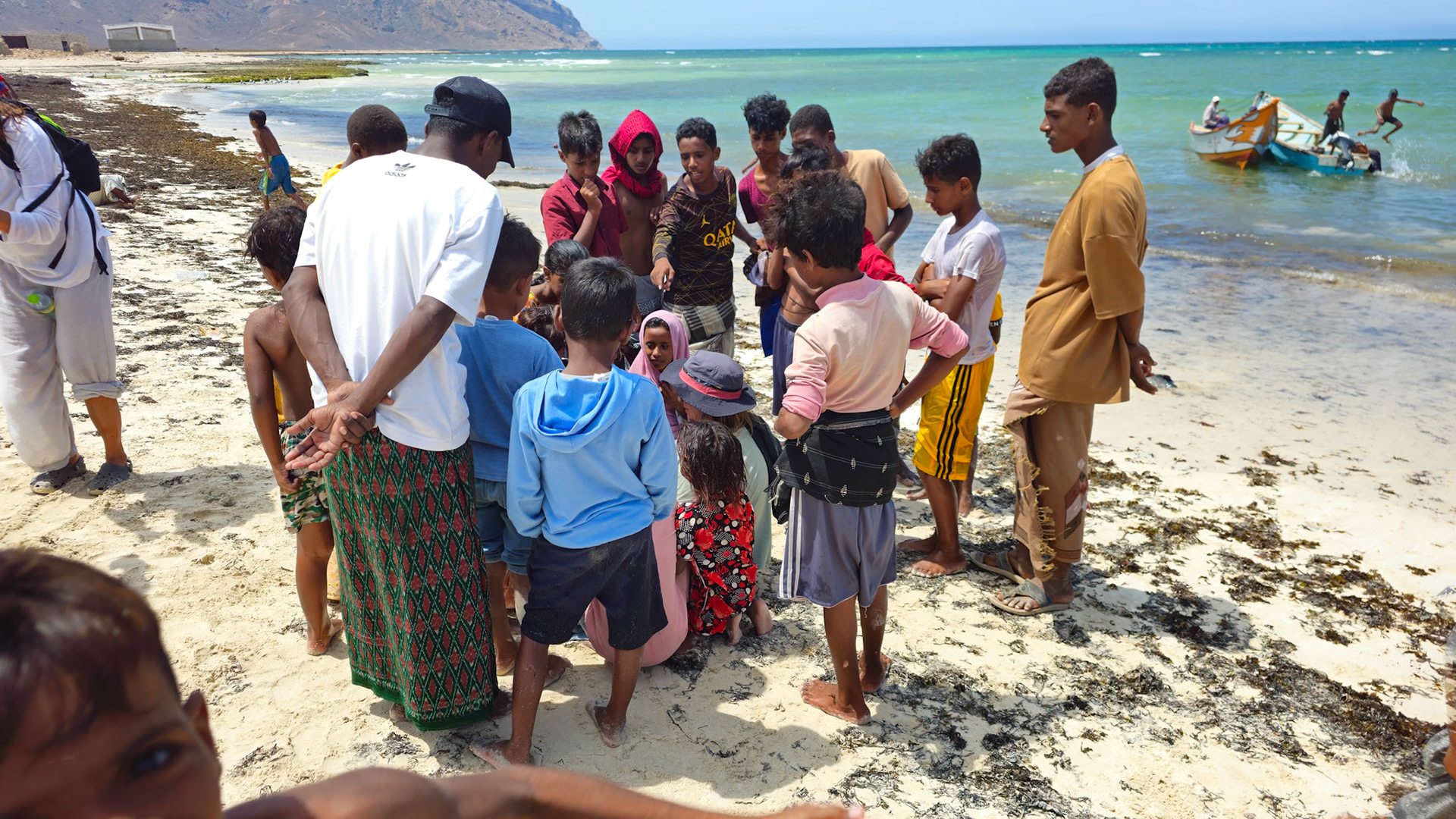 Welcome comitee at Qalansiyah Beach