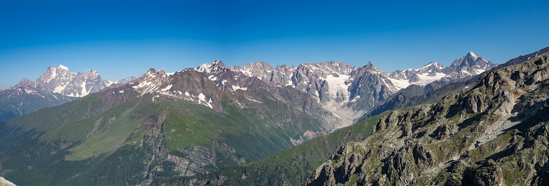 Panorama from Sgimieuki Peak
