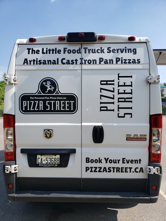 Back-view of the Pizza Street food truck