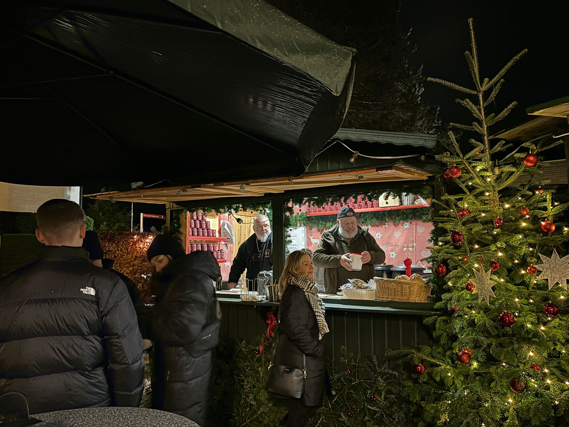 Weihnachtsstimmung auf dem Adventmarkt