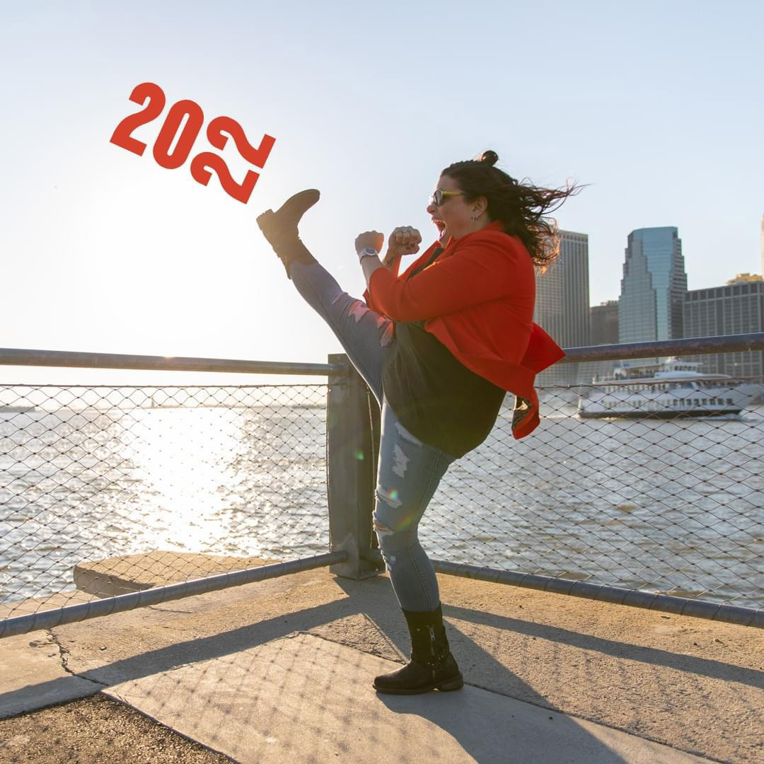 Jess Weiner Instagram post: “See ya later, 2022! What are you thinking about letting go of + inviting in next year? Sound off in the comments below. Let’s manifest a beautiful, connective, safe, and loving 2023! ❤️ Xx, Jess PS. Next year, I’ll be sharing more stories I won’t be posting on social through my personal notes — join me to hear more and learn together. JessWeiner.com/thegoodlife (link in bio)”