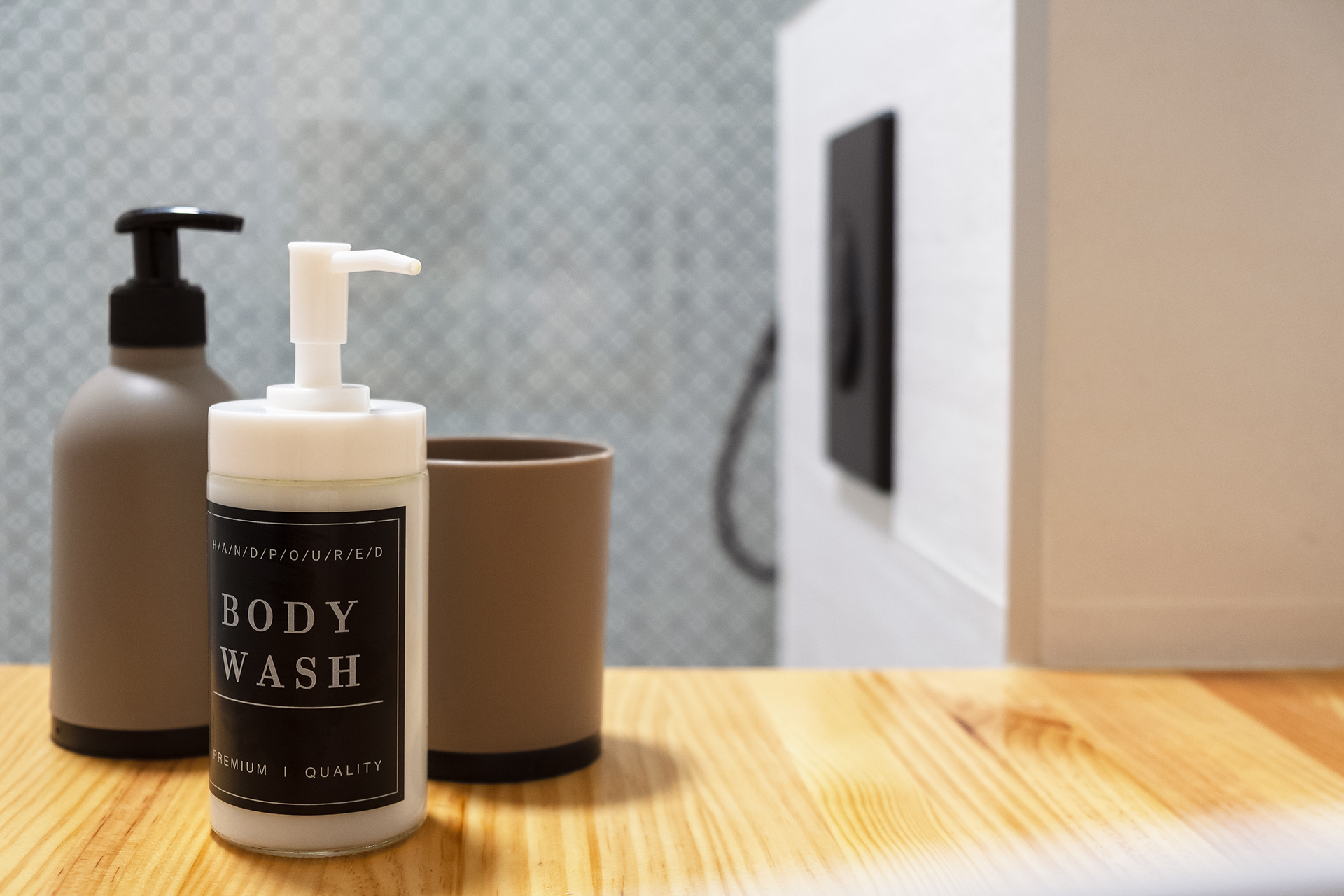 Detalles de bano moderno en apartamento turistico en gran canaria