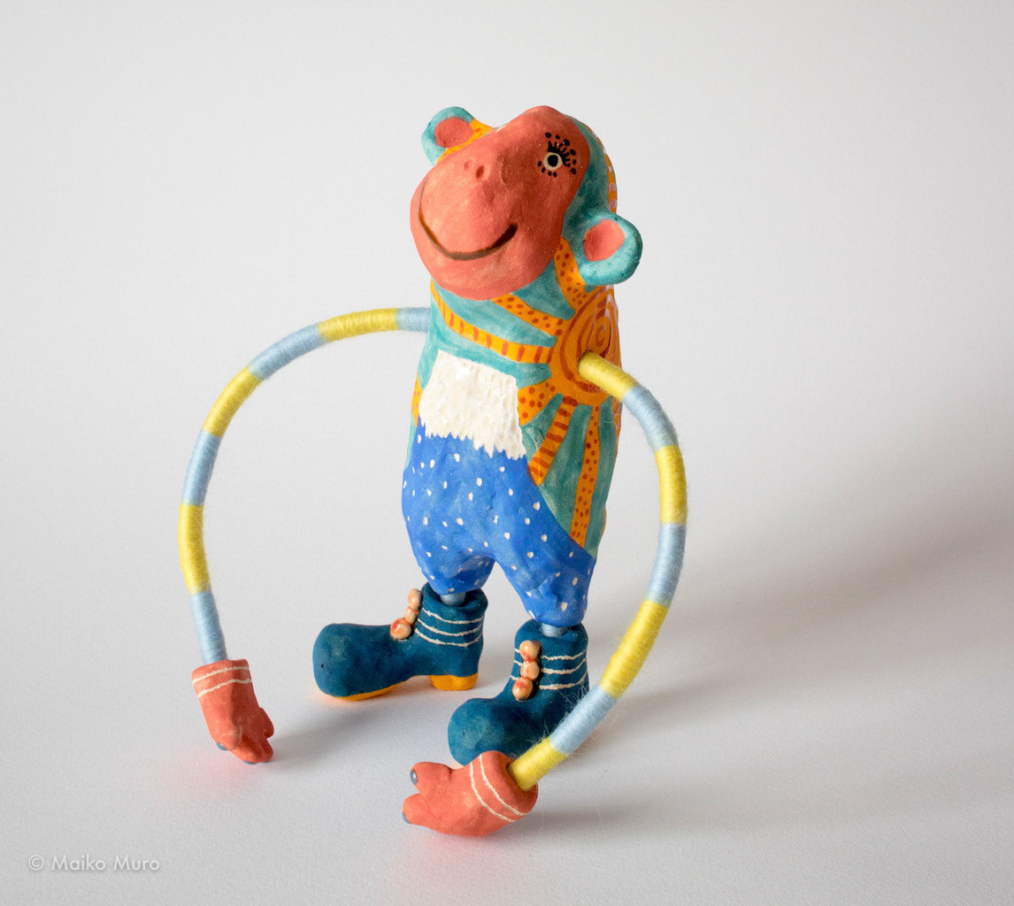 富士猿 Fuji Monkey 陶、アルミ、フェルト ceramic, aluminium, felt 17x15x15 cm / 2015