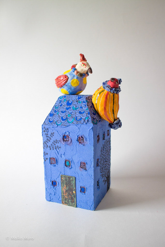 青い家 a blue house 陶、木、モデリングペースト、銅、真鍮、アクリル、インク ceramic, wood, modeling paste, copper, brass, acrylic color, ink 29x15x10 cm / 2015