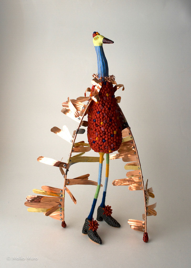 土の香り olor de la tierra 陶、銅、真鍮、フェルト ceramic, copper, brass, felt 47x25x25cm / 2010