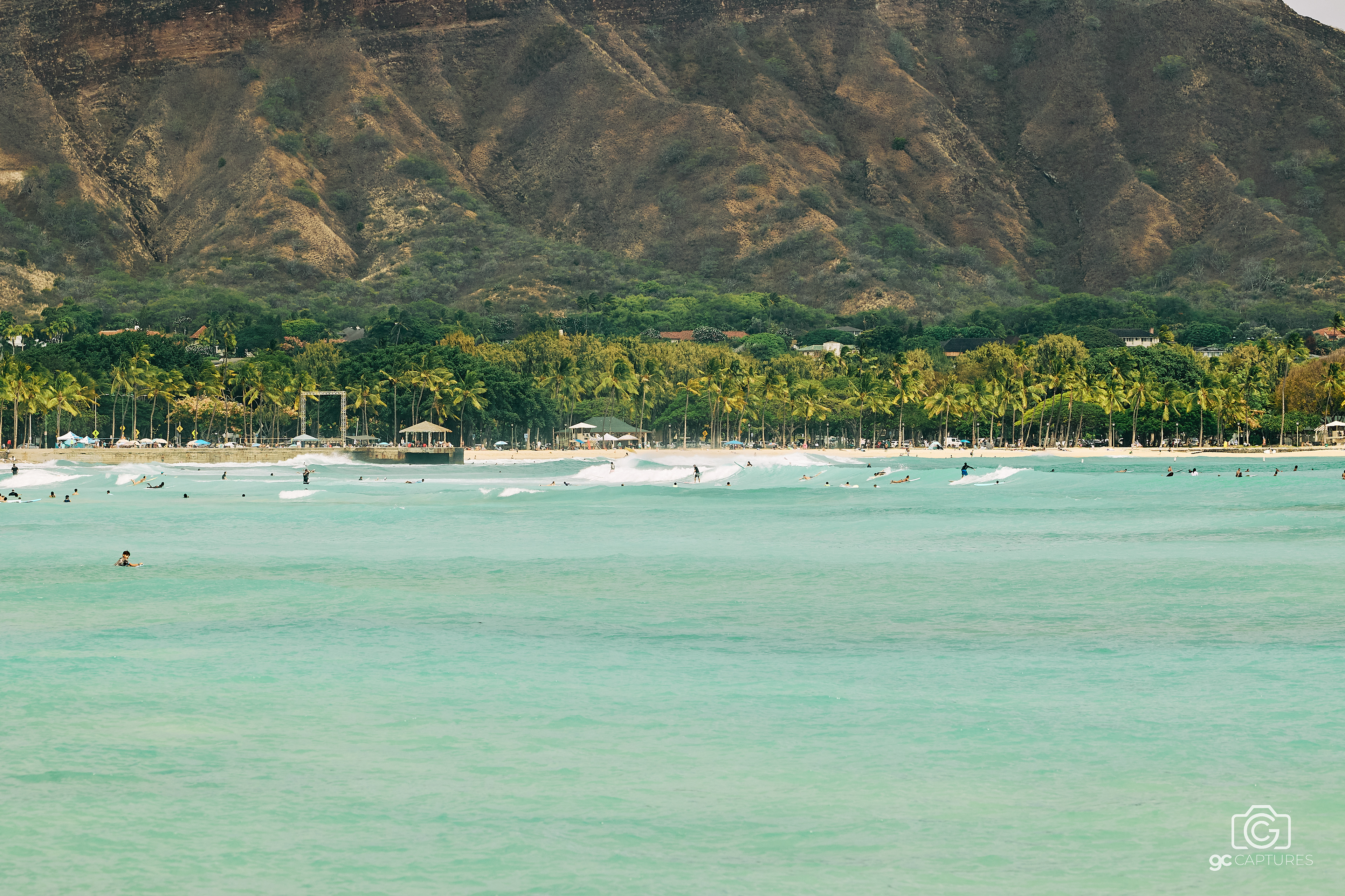 Waikiki. Canon RF 70-200mm F2.8L IS USM