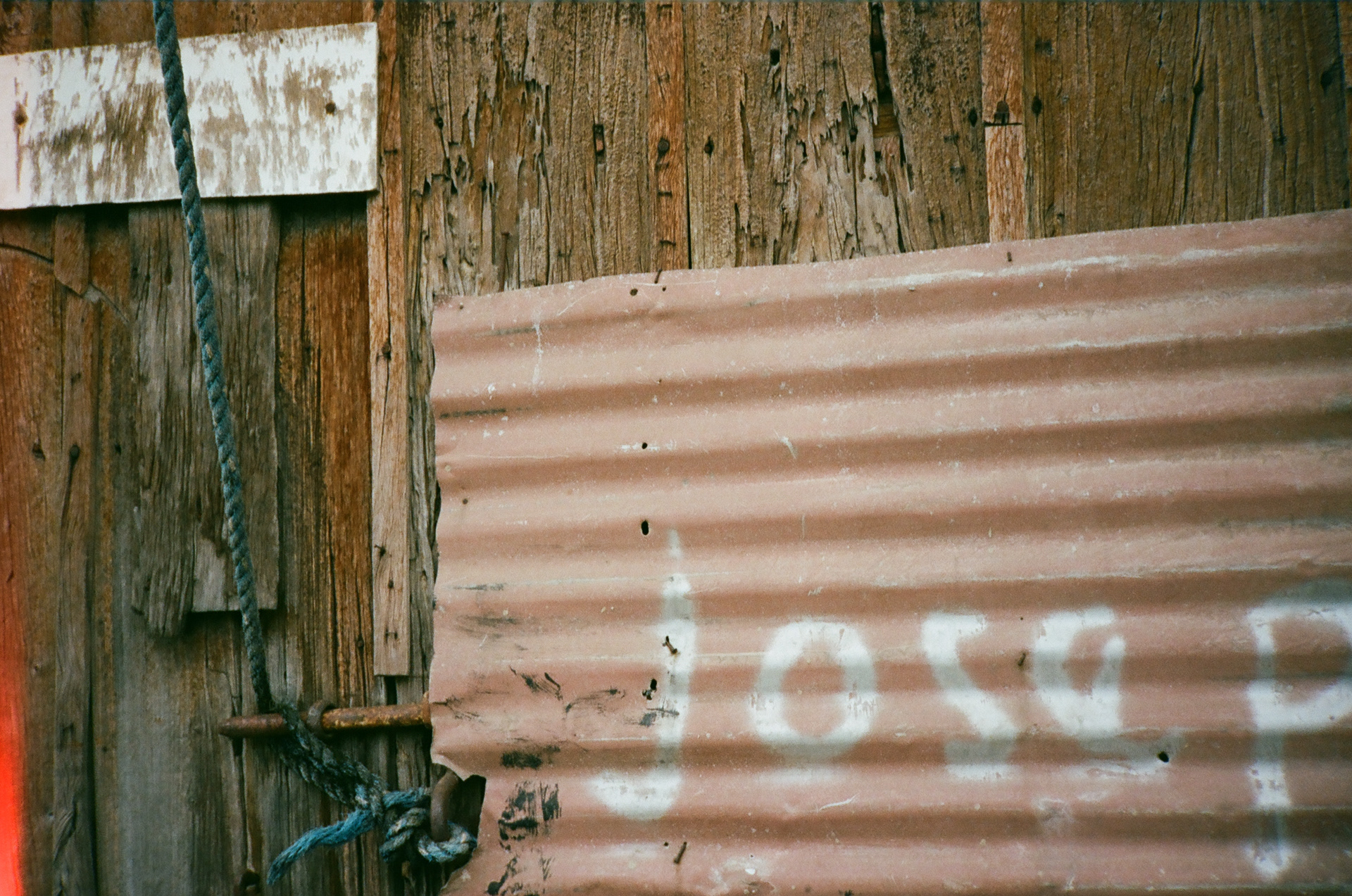 Philippines. Camera: Konica C35 AF Lens: Hexanon 38mm f/2.8 Film: Kodak Professional Portra 400