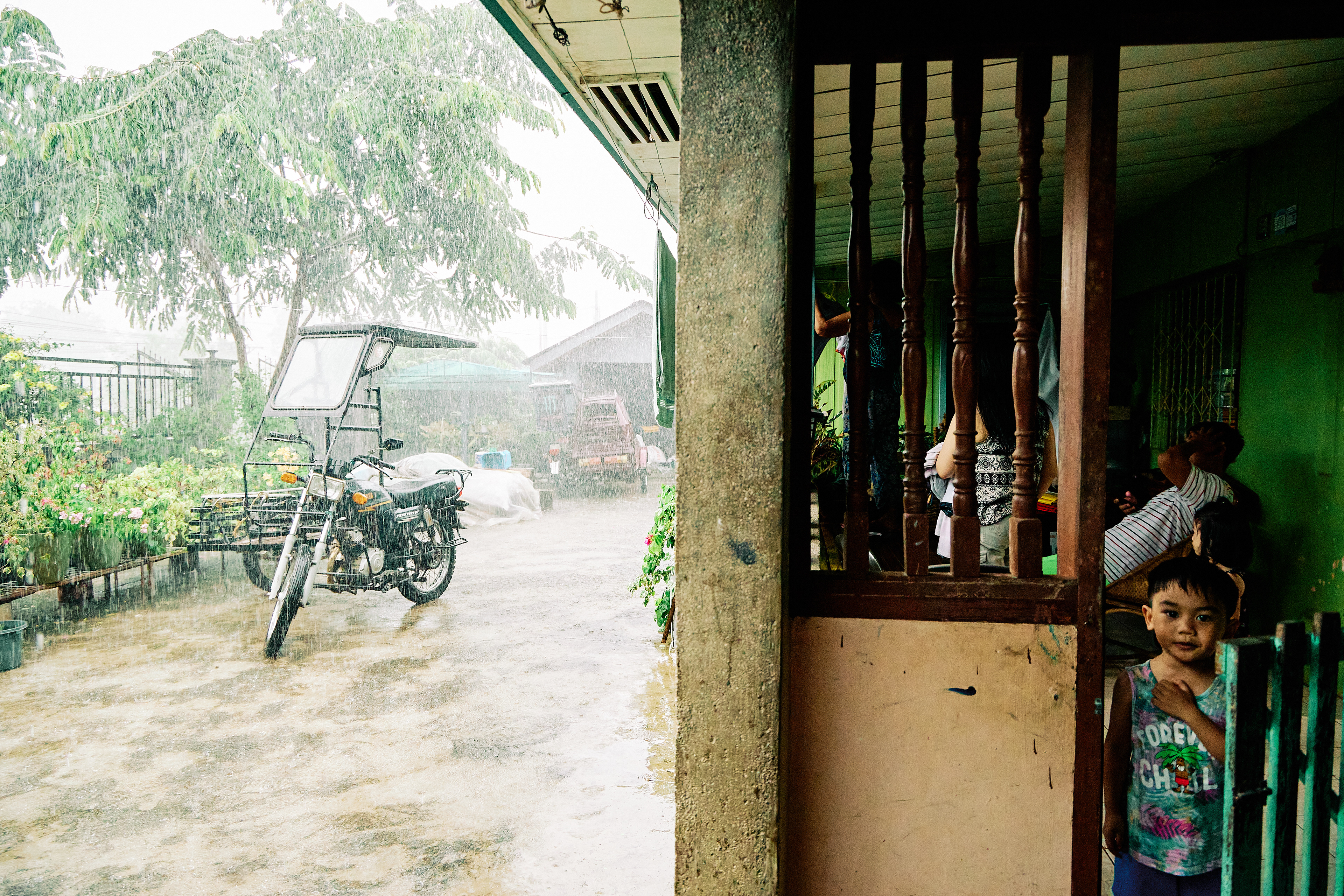 Maddela, Quirino. Canon EOS R6 | Canon RF 24-105mm F4L IS USM