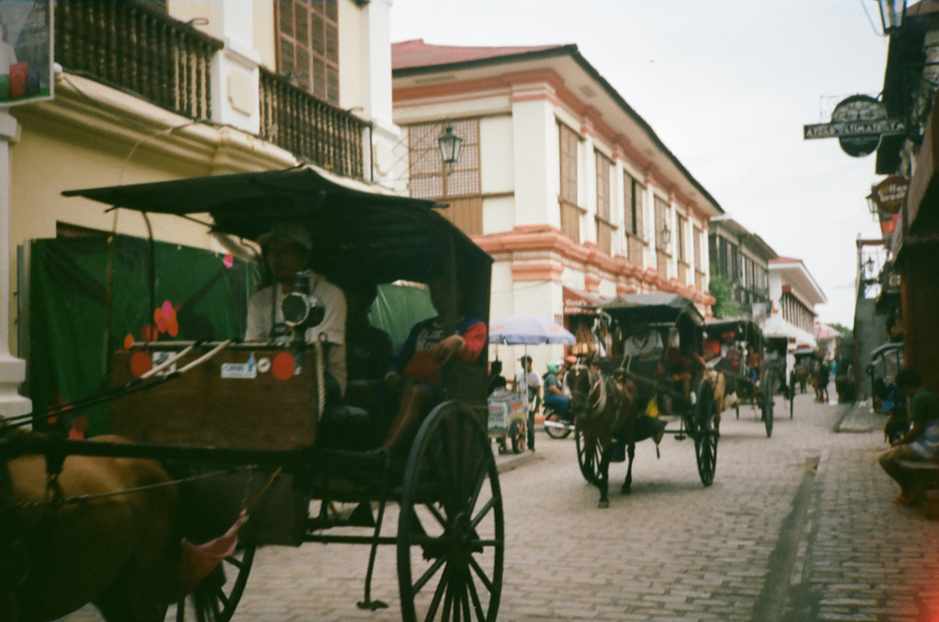 Philippines. Camera: Konica C35 AF Lens: Hexanon 38mm f/2.8 Film: Kodak Professional Portra 400