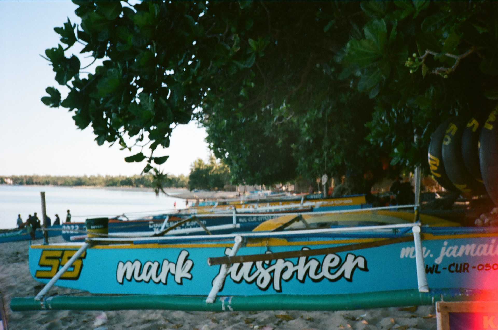 Philippines. Camera: Konica C35 AF Lens: Hexanon 38mm f/2.8 Film: Kodak Professional Portra 400