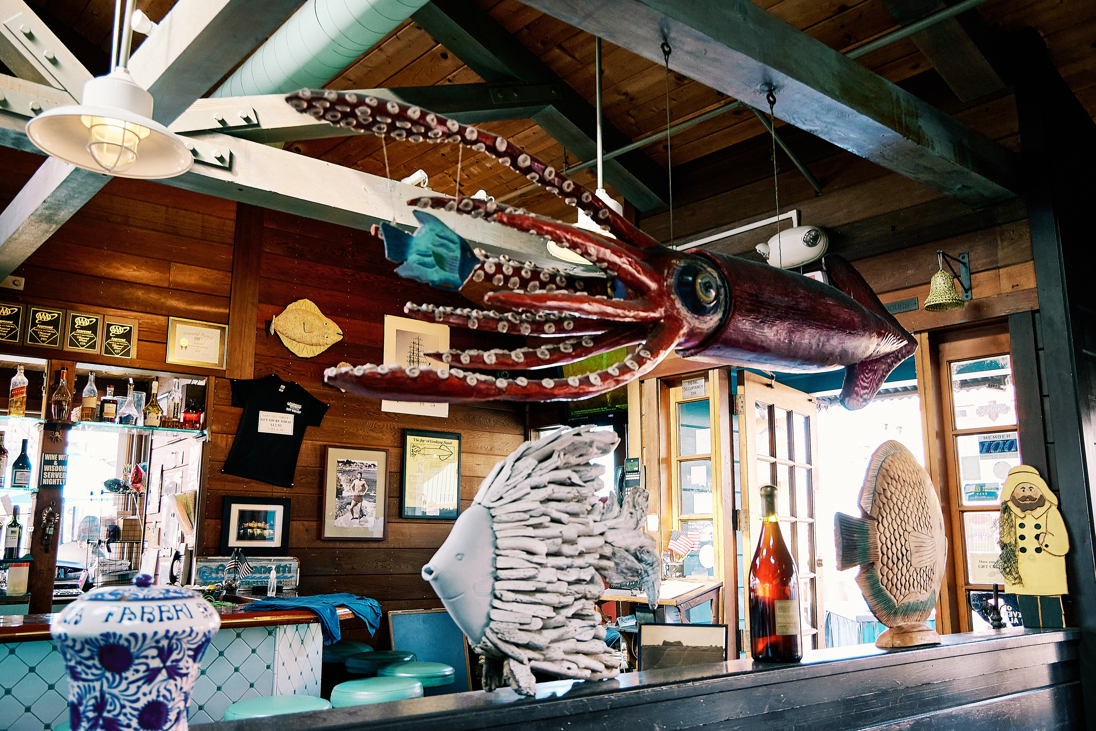 Abalonetti Bar & Grill, Monterey, California - July 2022. Canon EOS R6 | Canon RF 24-105mm F4L IS USM