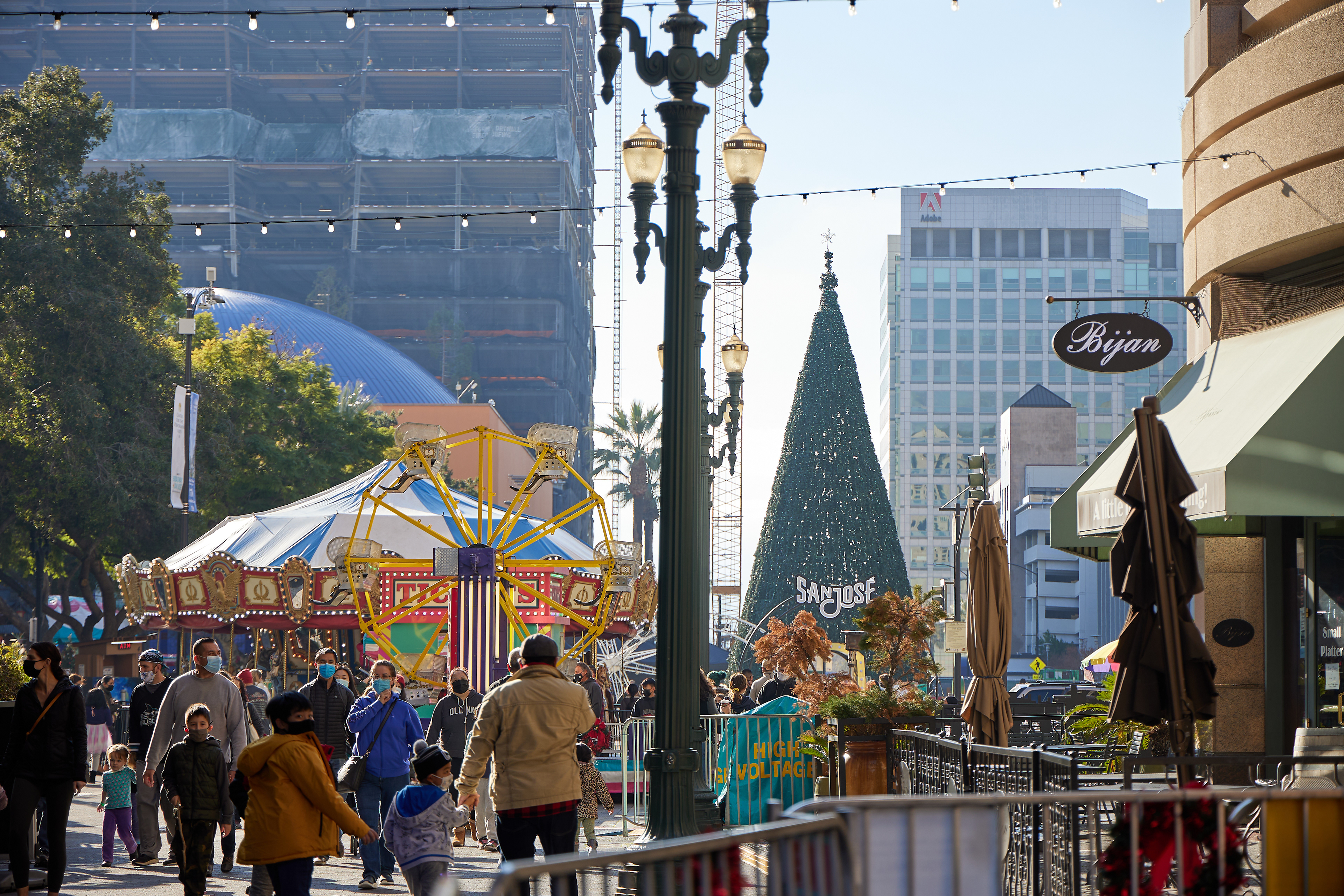Christmas at the Park, Downtown San Jose - Dec 2012. Canon EOS R6 | Canon RF 24-105mm F4L IS USM