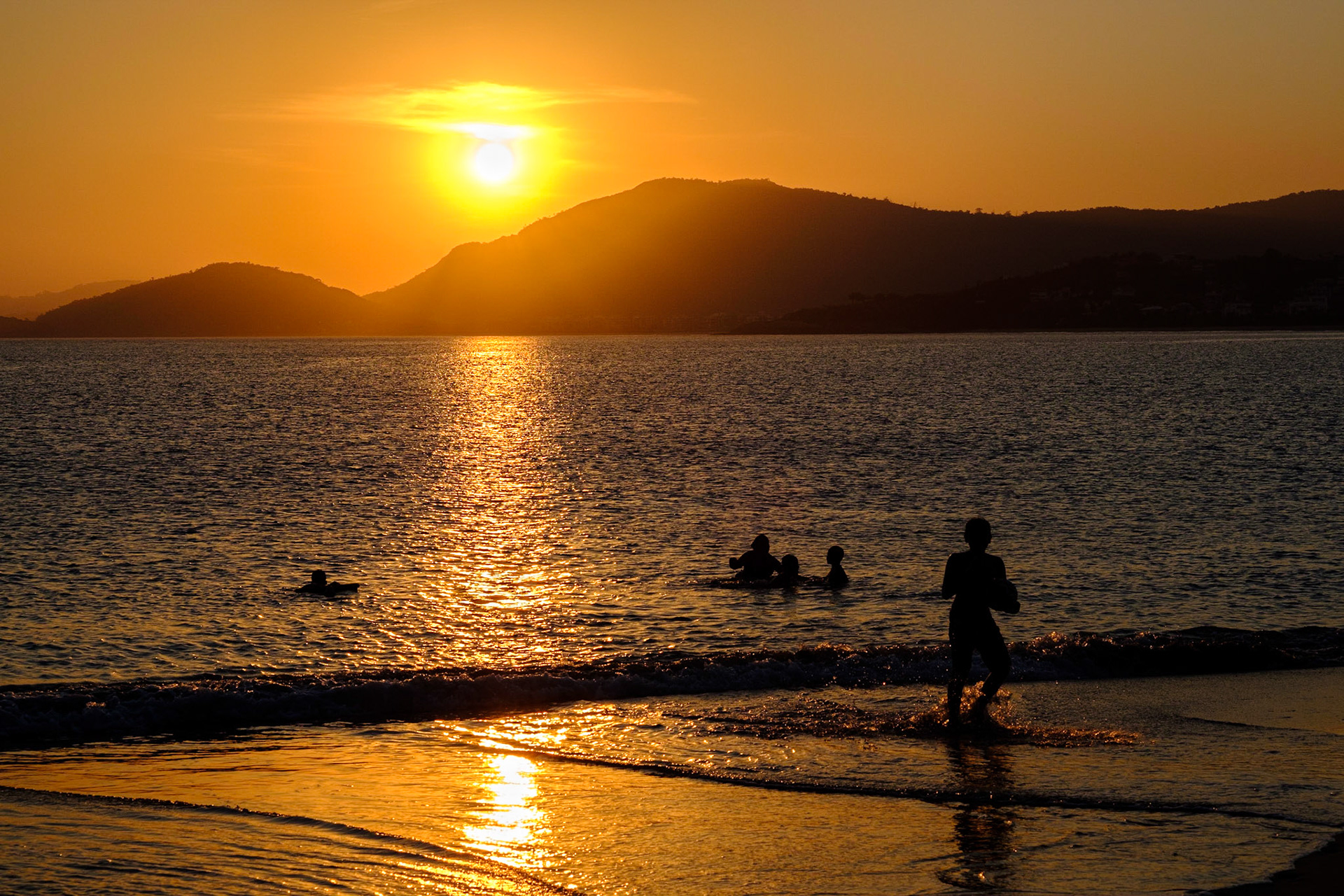 Fim de tarde em Itaipu