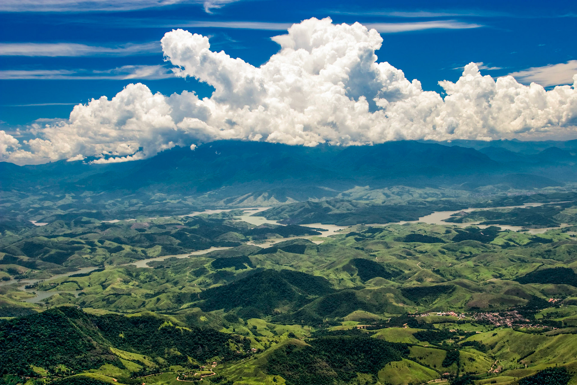Pico da Bacia