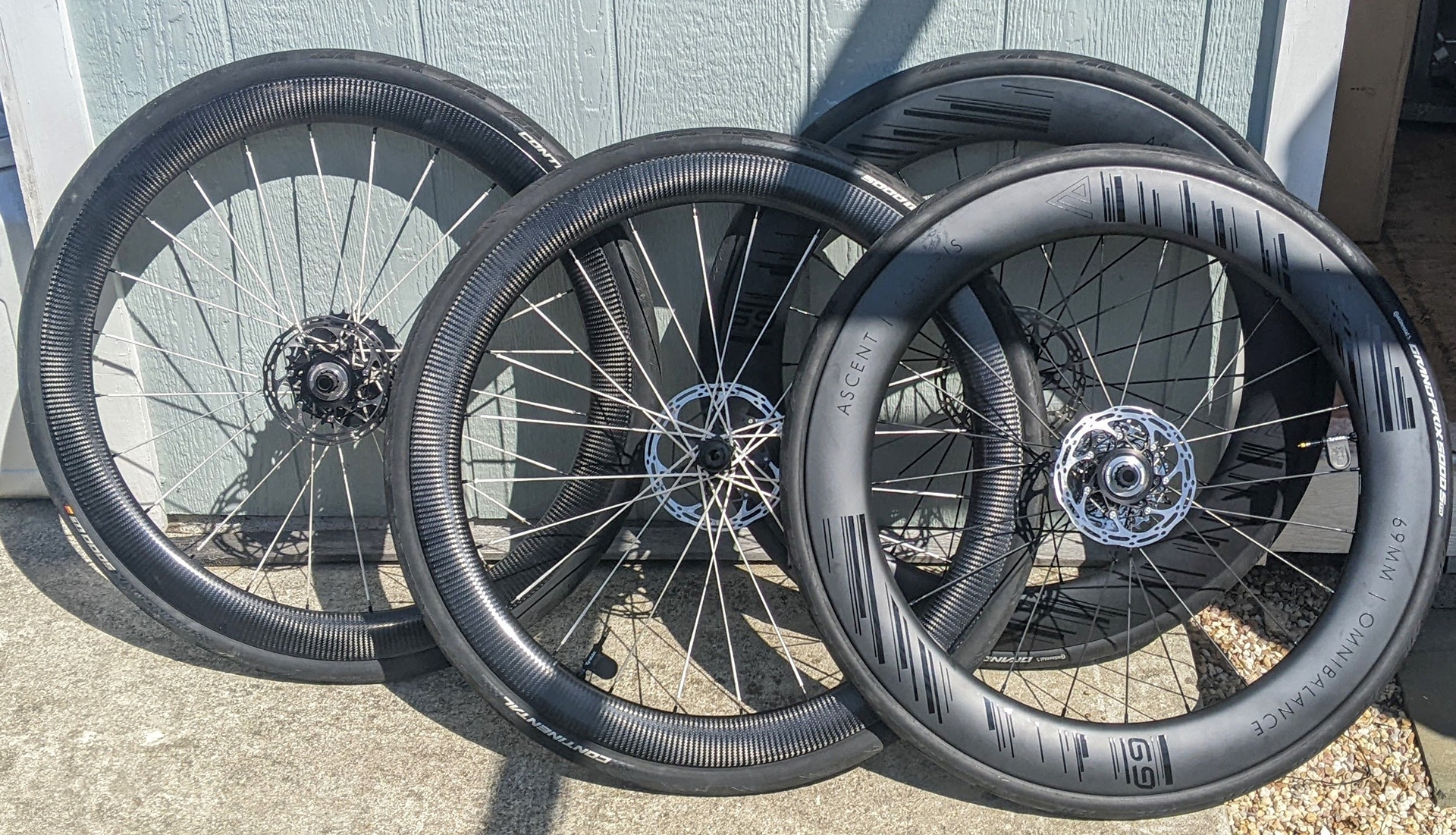 Visual Comparison: Ascent Polaris vs. Light Bicycle WR50