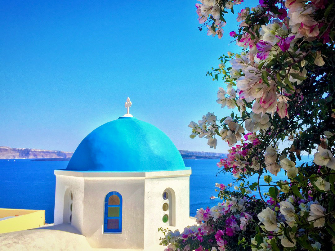 Oia, Santorini, Greece