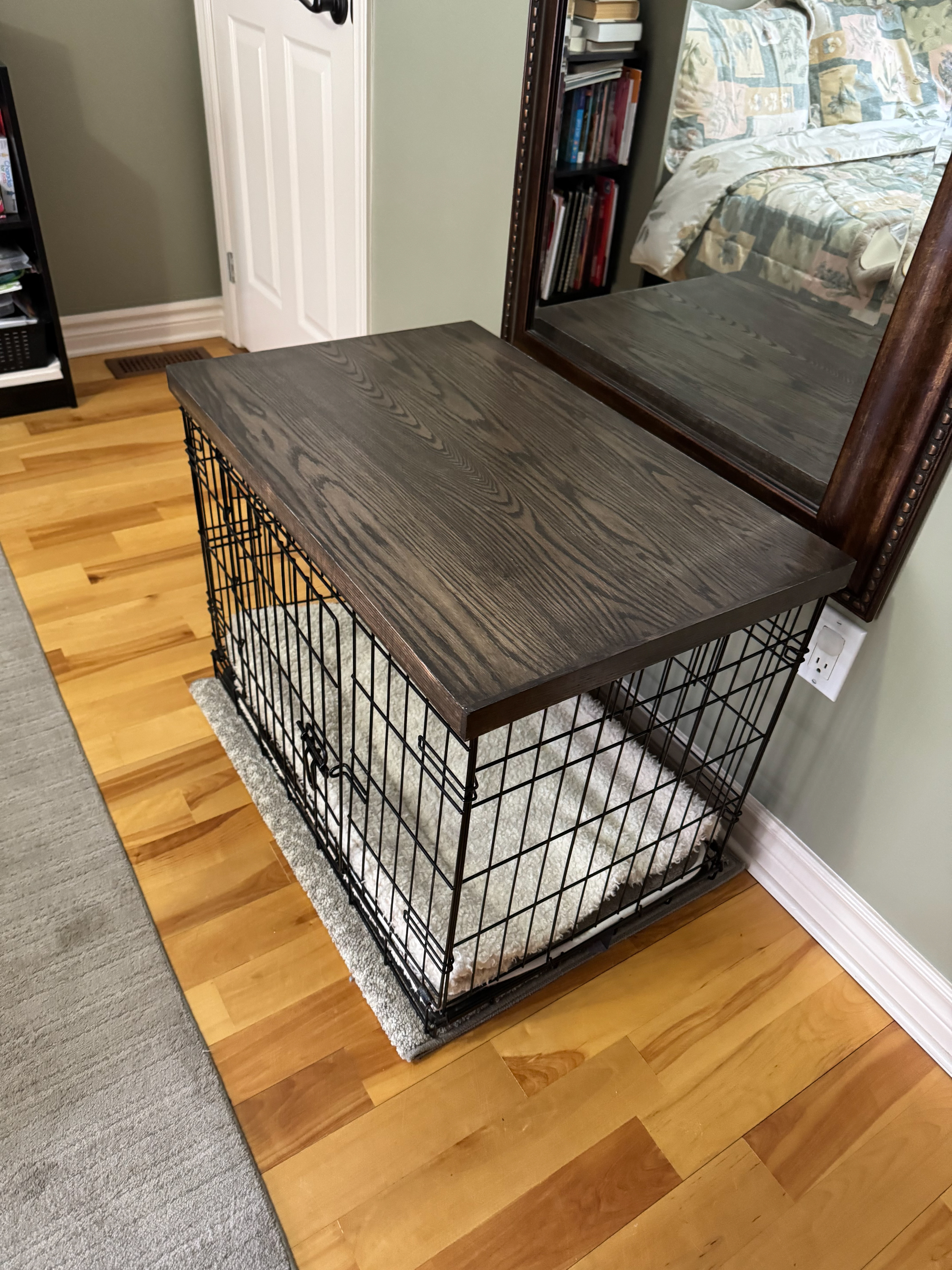 Oak with Ebony Finish